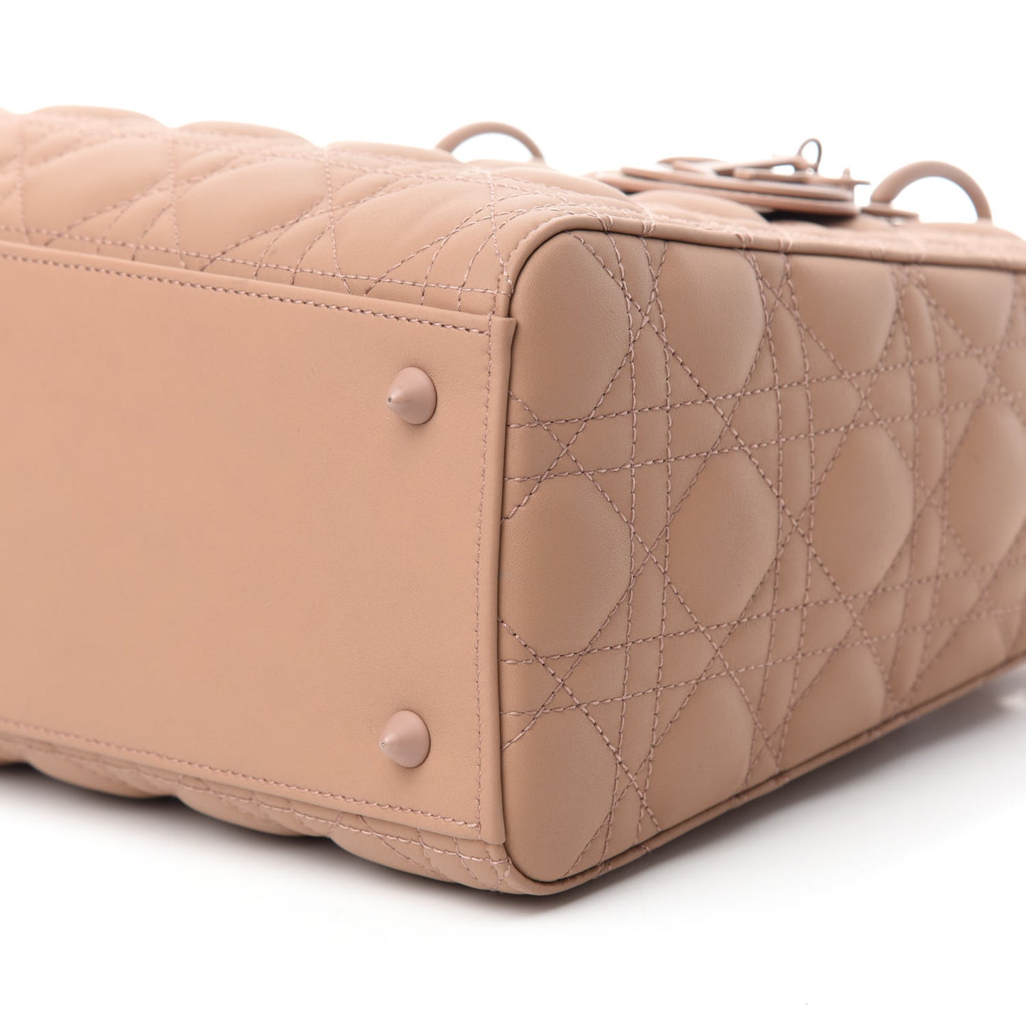 Ultra Matte Calfskin Cannage Medium Lady Dior Beige