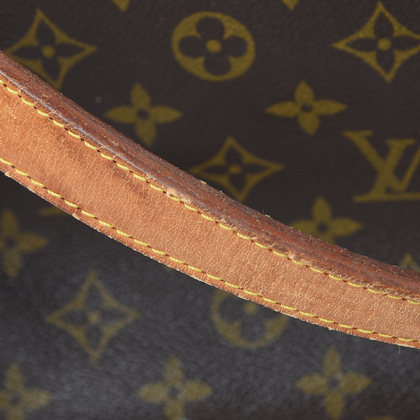 Monogram Noe