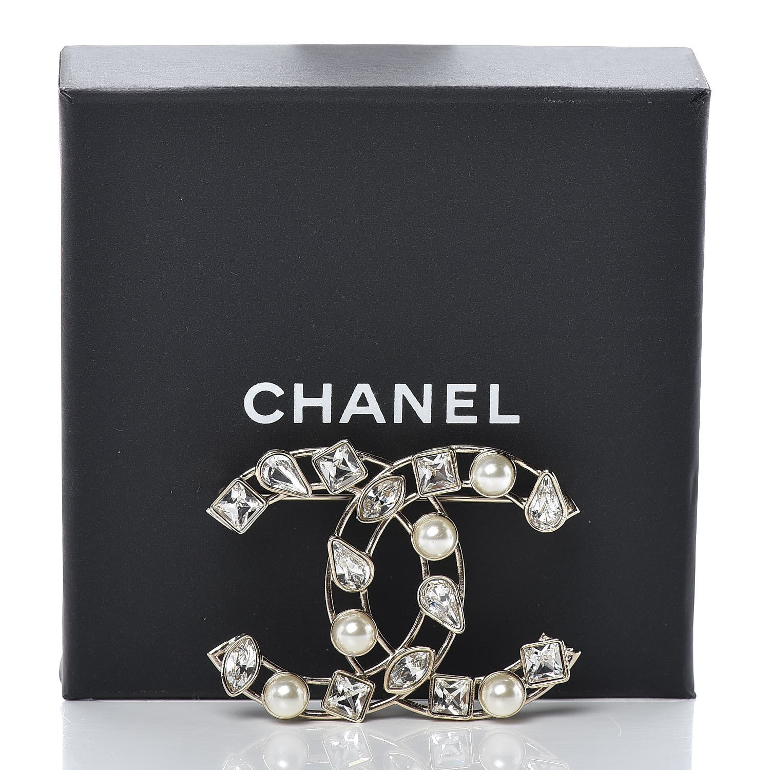 Chanel Metal Glass Pearl CC Crystal Snowfall Brooch Gold 5 of 5
