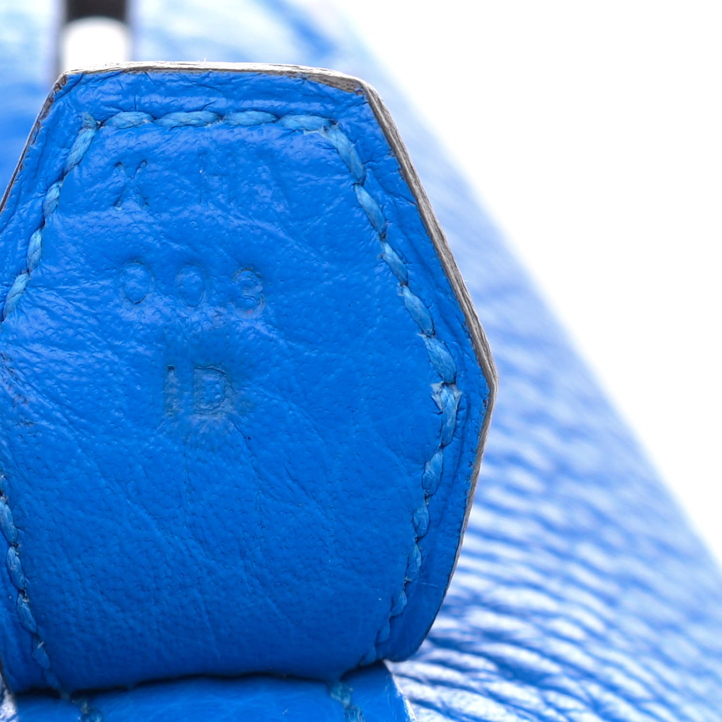 Taurillon Clemence Bolide 31 Bleu Hydra