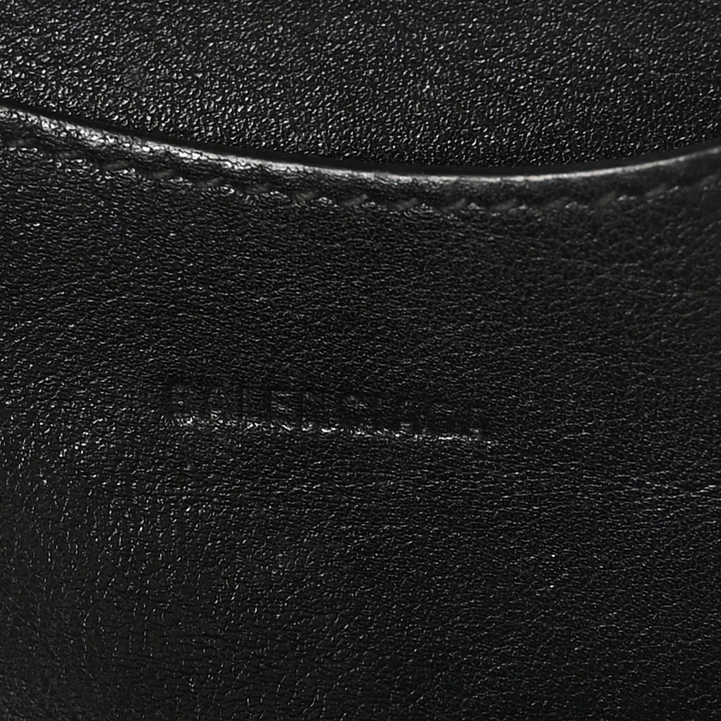 Cake Calfskin Tonal Hardware Mini Neo Classic City Black