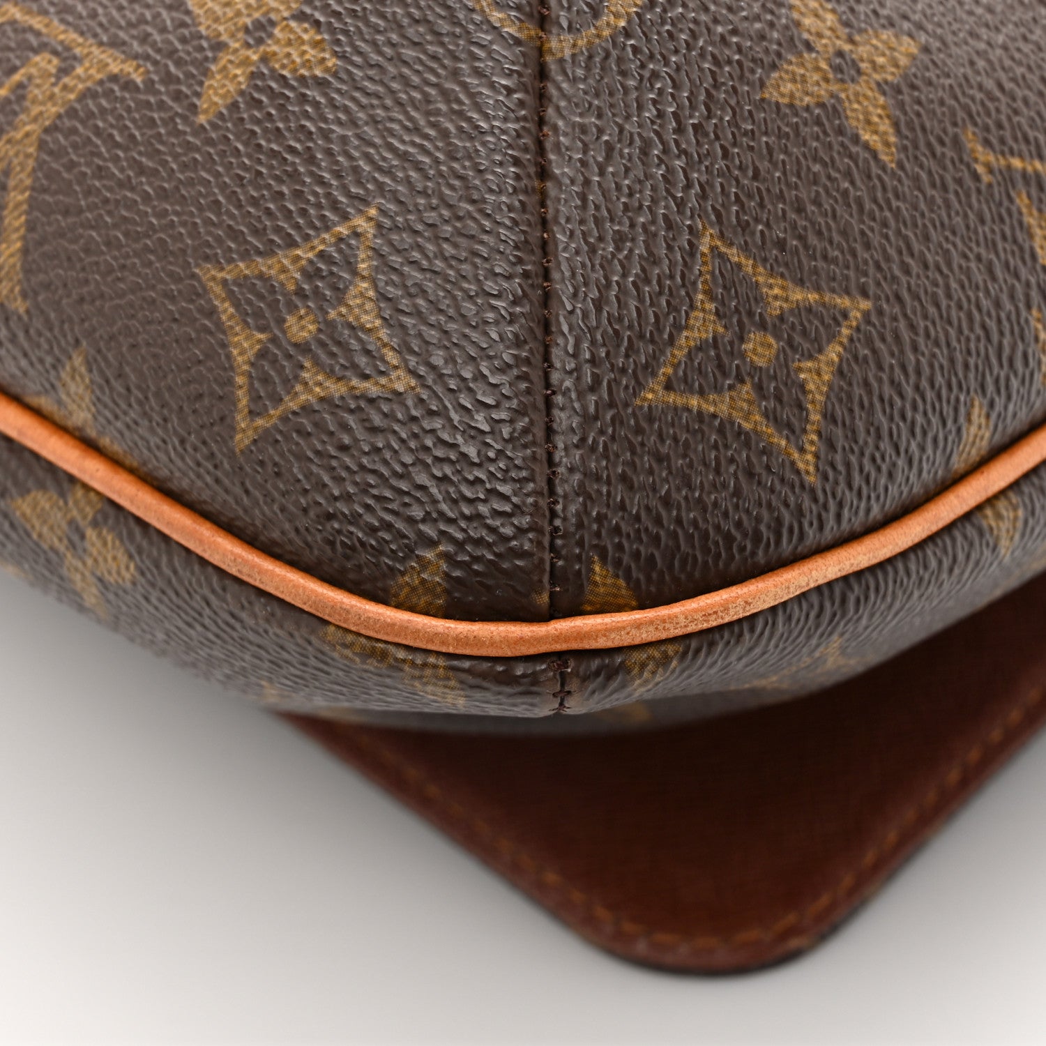 Louis Vuitton Monogram Musette GM 16 of 16