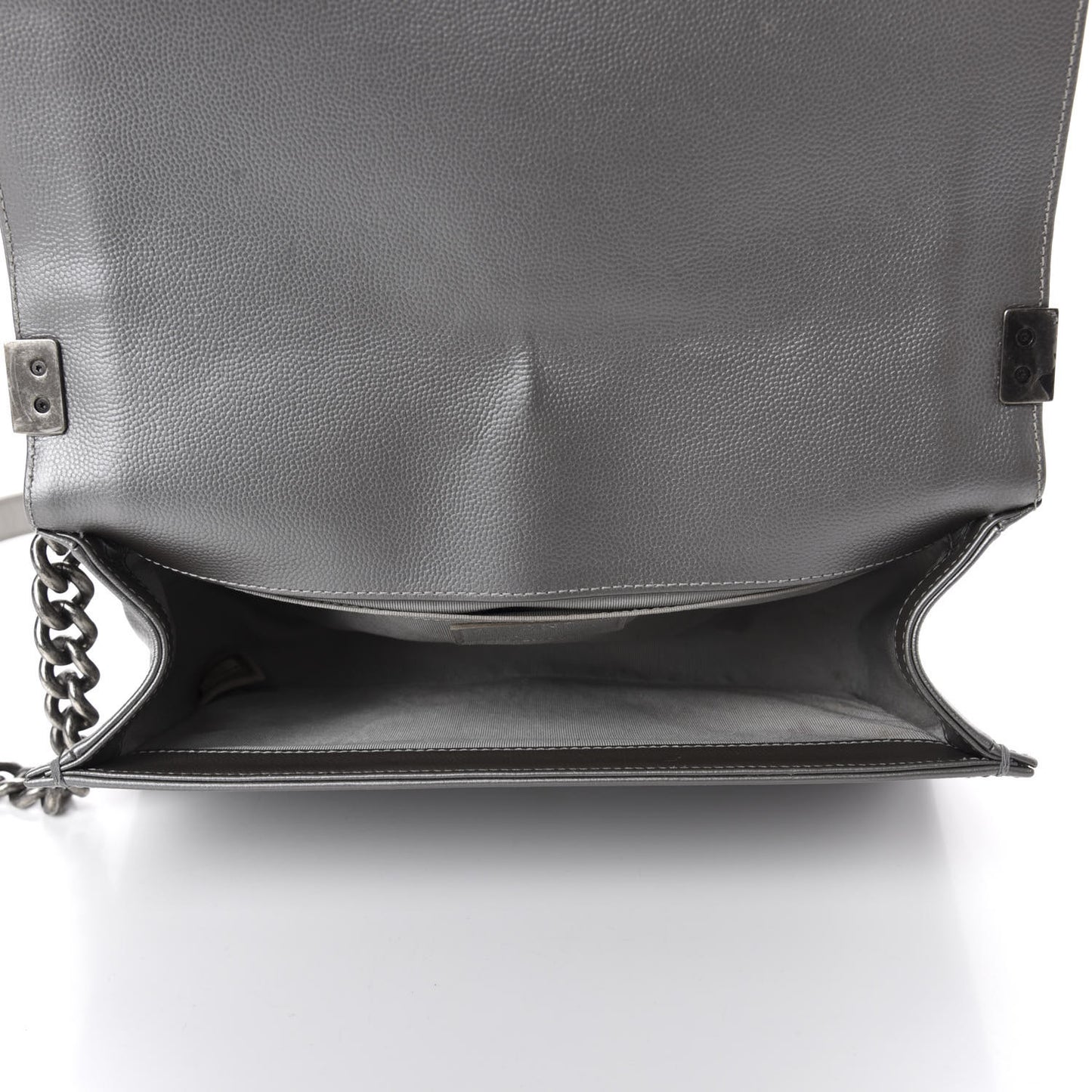 Metallic Caviar Quilted Medium Boy Flap Silver