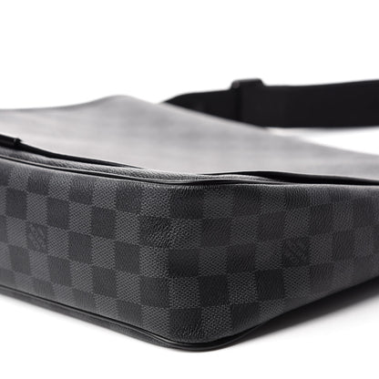 Louis Vuitton Damier Graphite Daniel GM 7 of 10