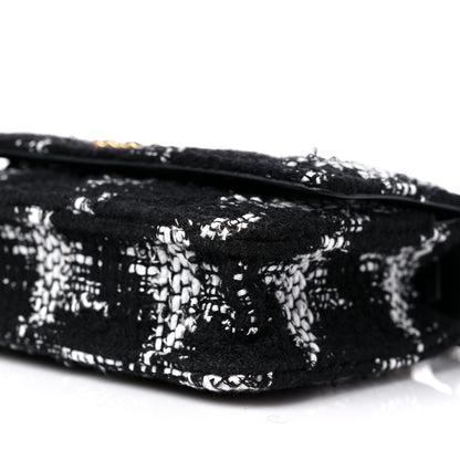 Chanel Tweed Quilted Chanel 19 Wallet On Chain WOC Black White 10 of 11