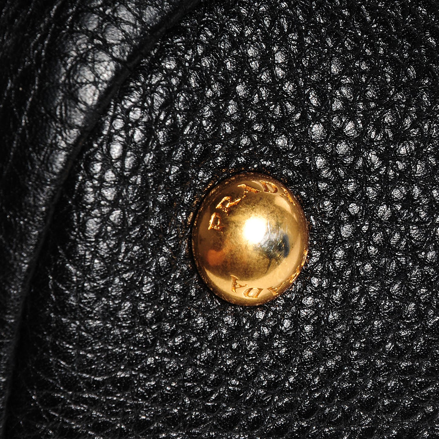 Vitello Daino Tote Nero Black