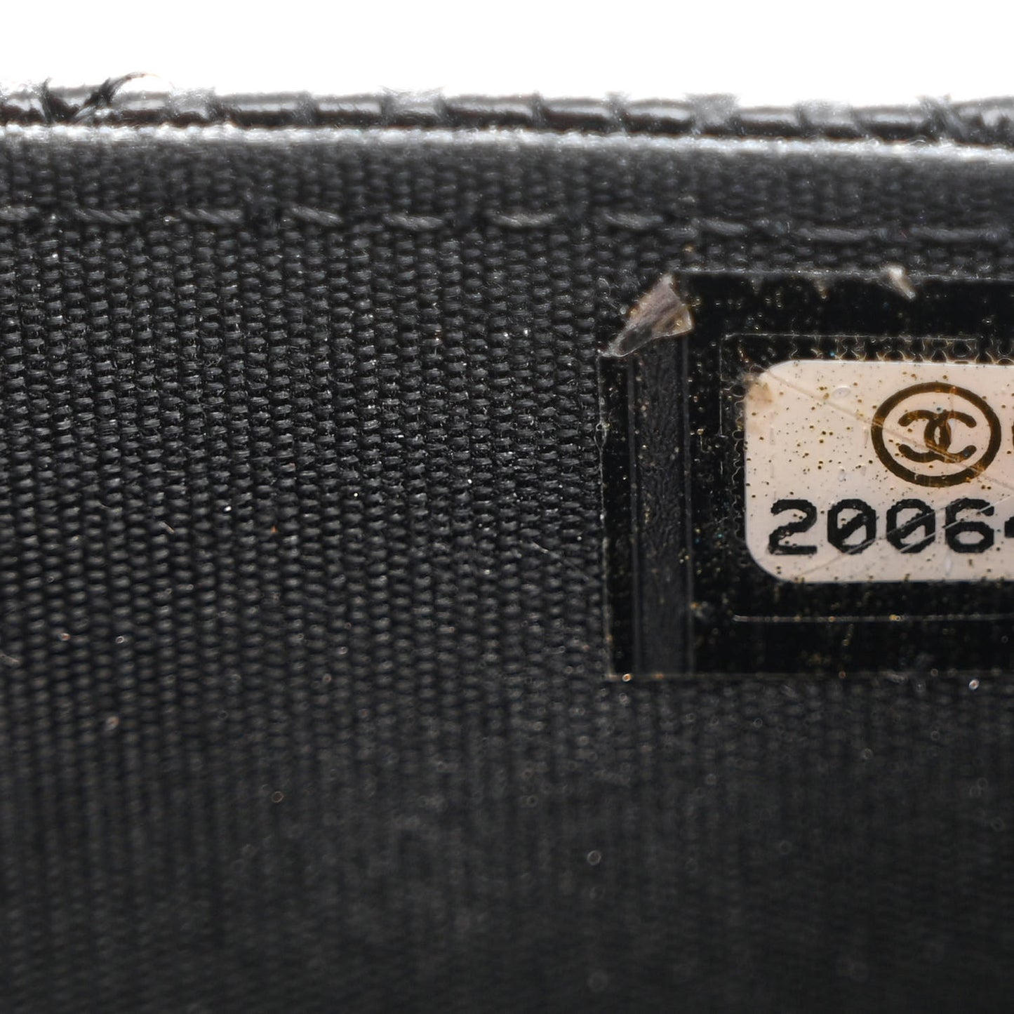 Caviar Quilted Boy Wallet On Chain WOC Black