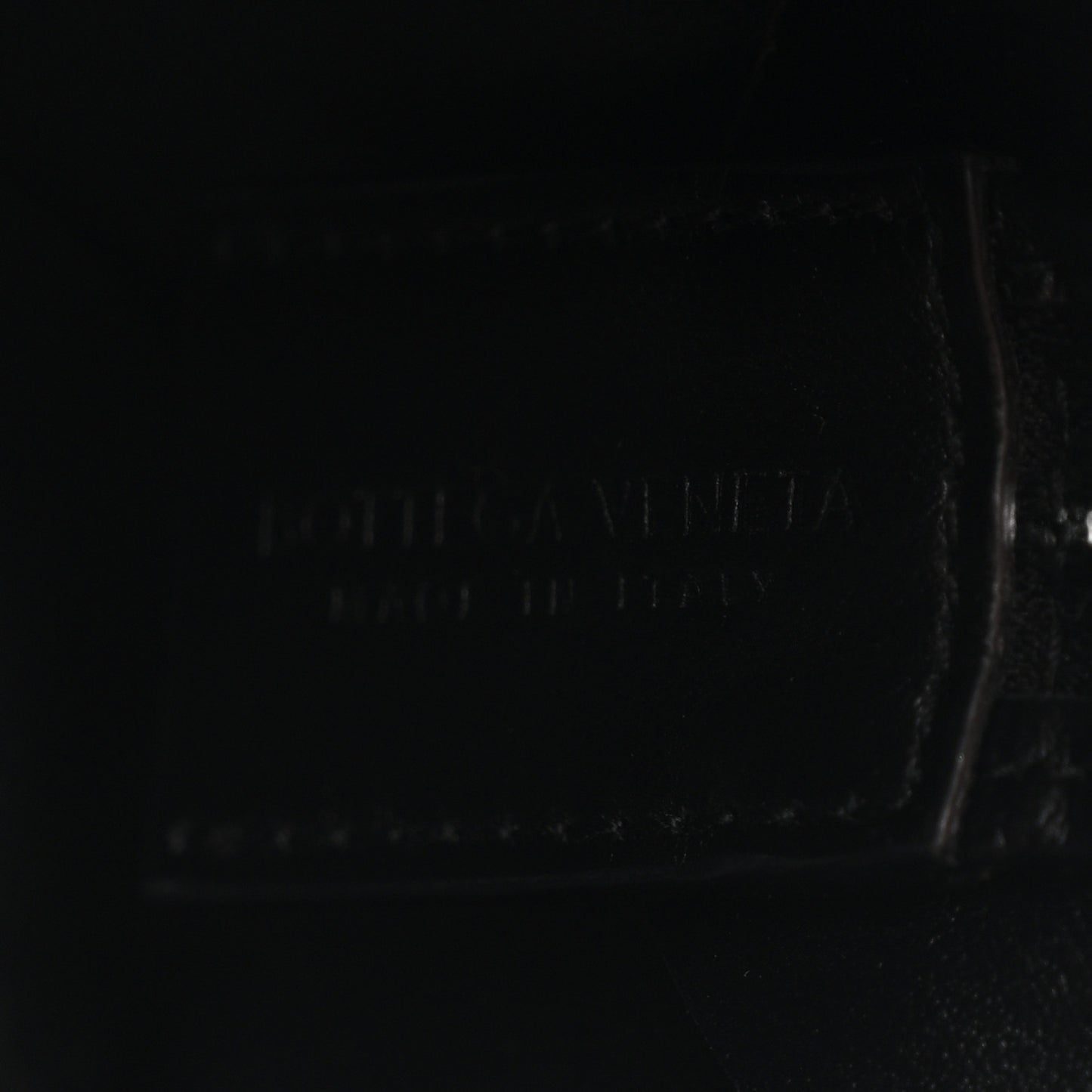 Lambskin Maxi Intrecciato Small Cassette Camera Bag Black
