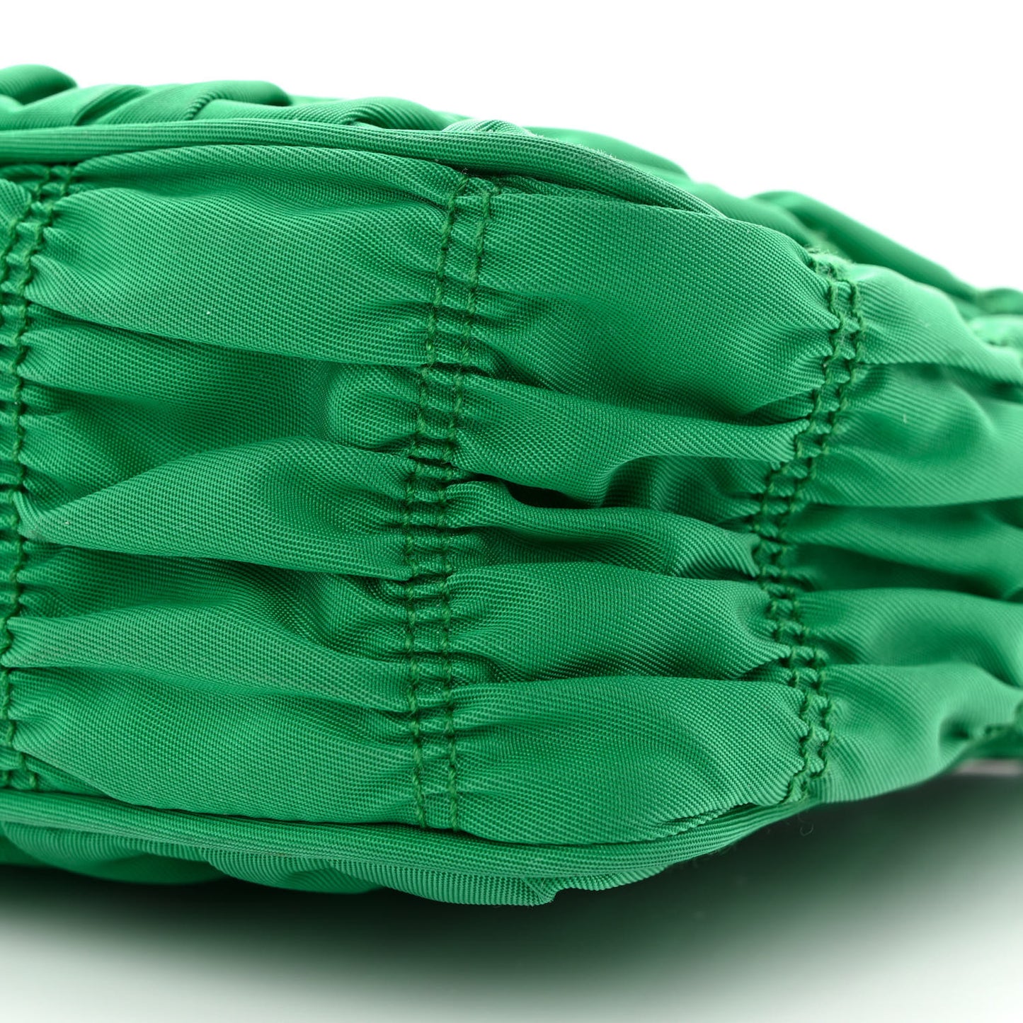 Tessuto Nylon Gaufre Shoulder Bag Menta
