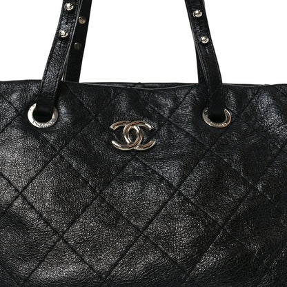 Chanel Glazed Calfskin Large On The Road Tote Black 8 of 10