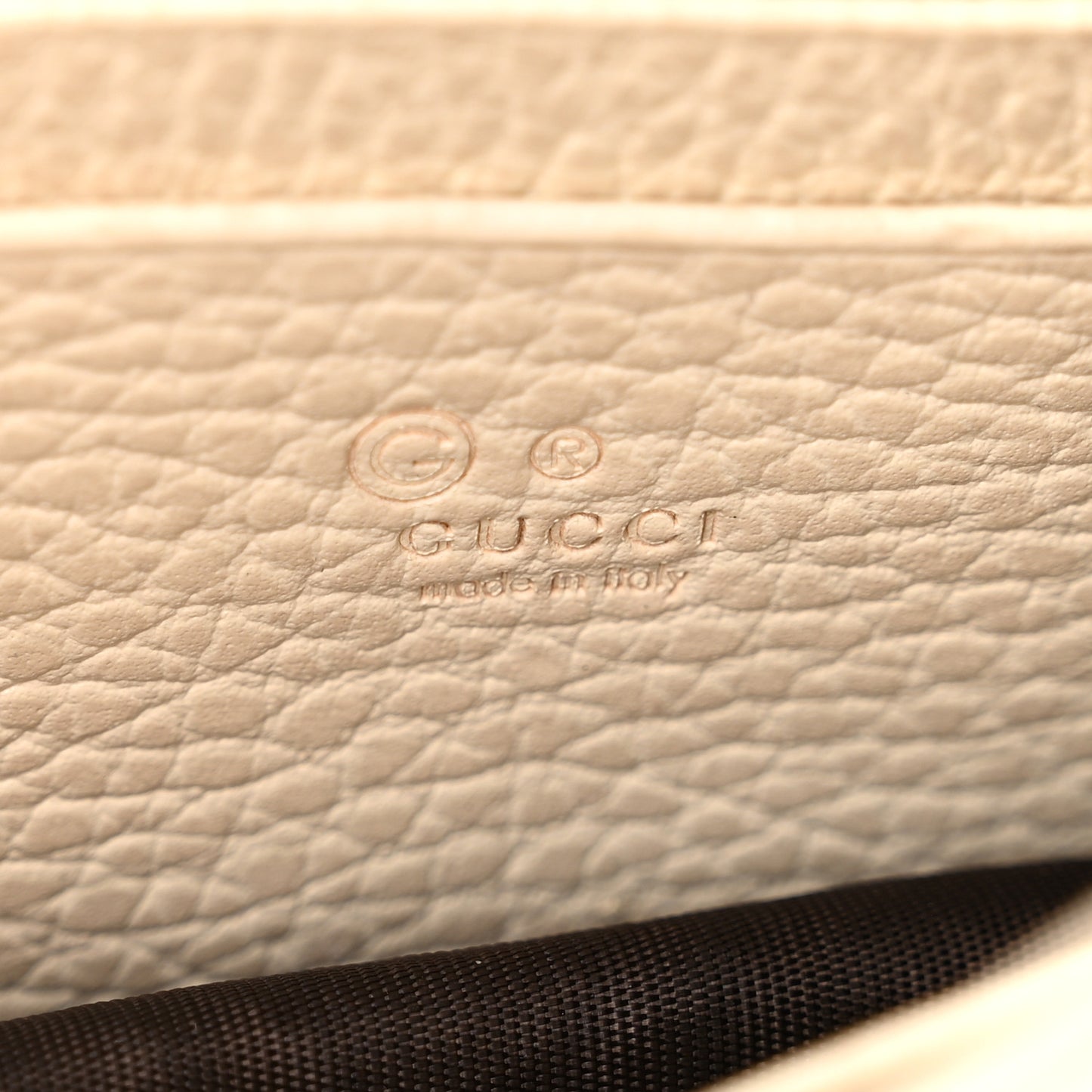 Dollar Calfskin Interlocking G Chain Wallet Ivoire