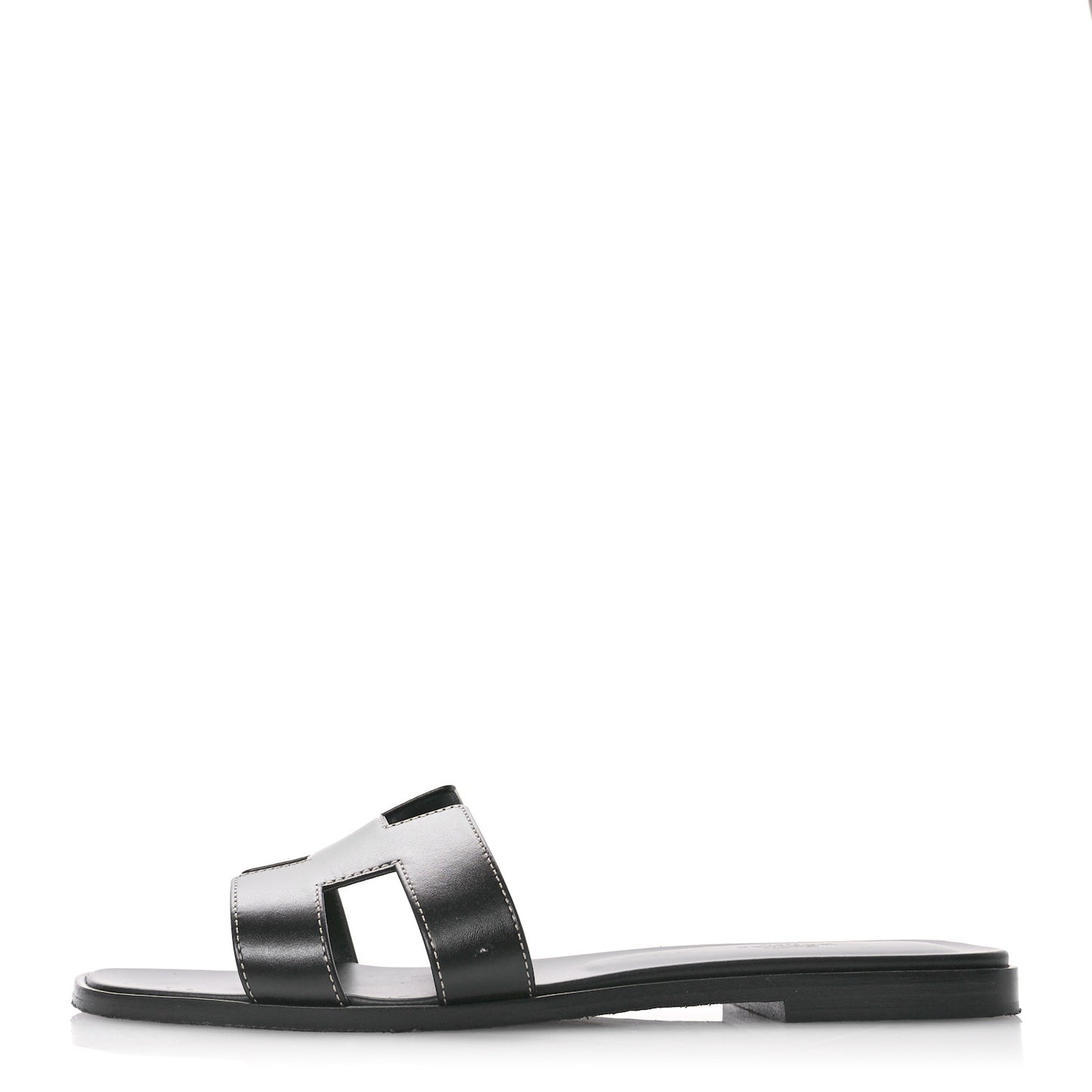 Box Calfskin Oran Sandals 41 Black