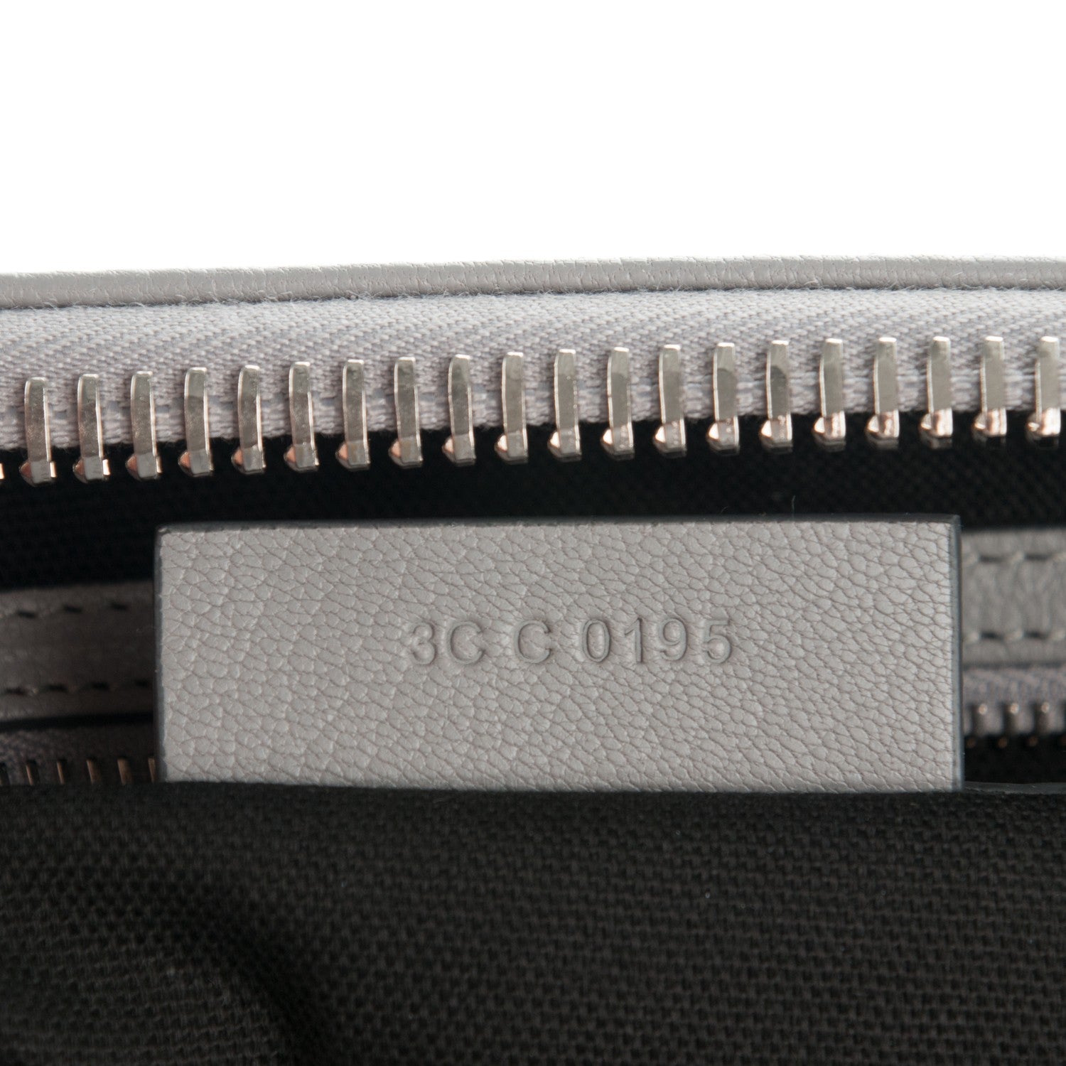 Givenchy Sugar Goatskin Medium Antigona Pearl Grey 7 of 7