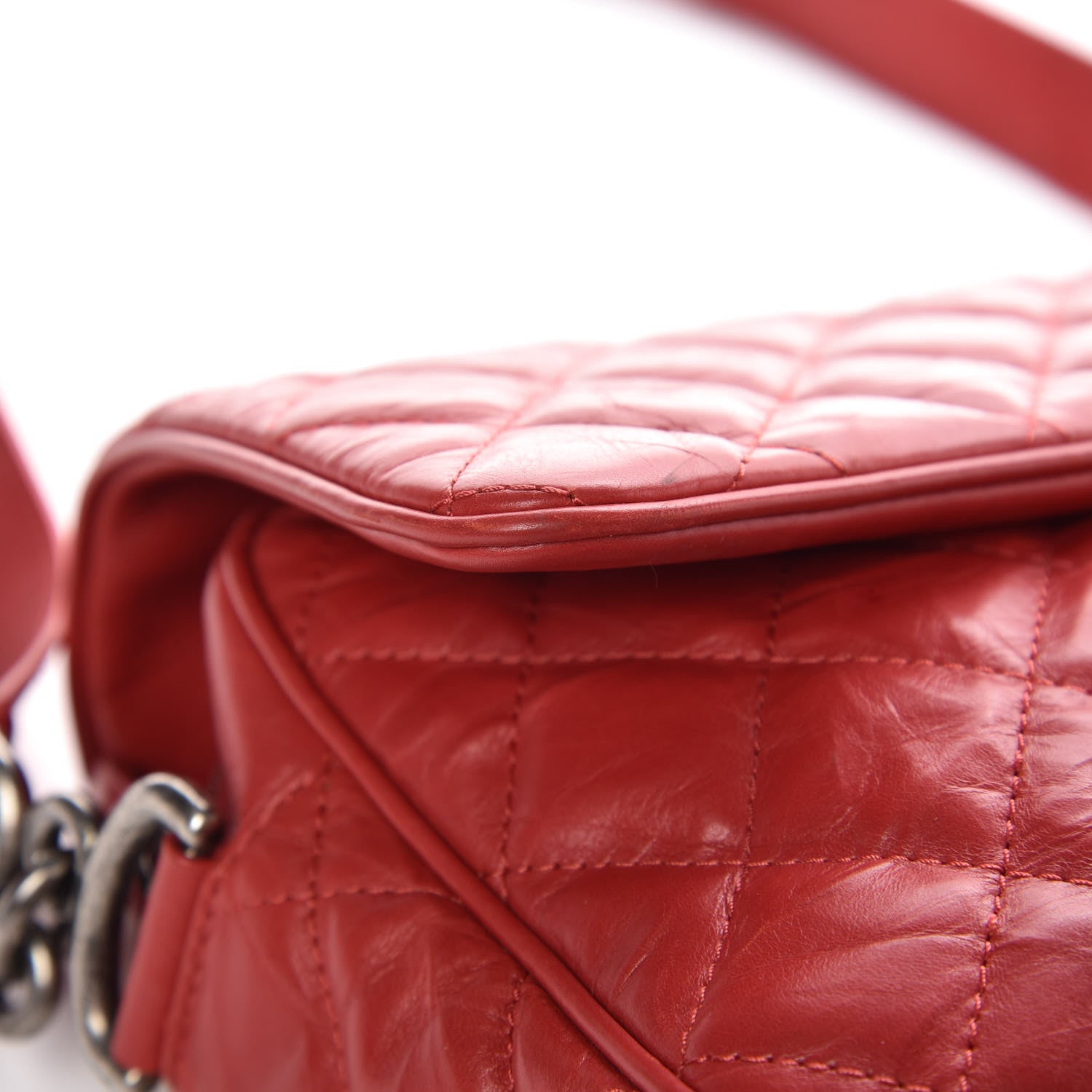 Chanel Crumpled Calfskin Quilted Medium Casual Rock Flap Red 18 of 22