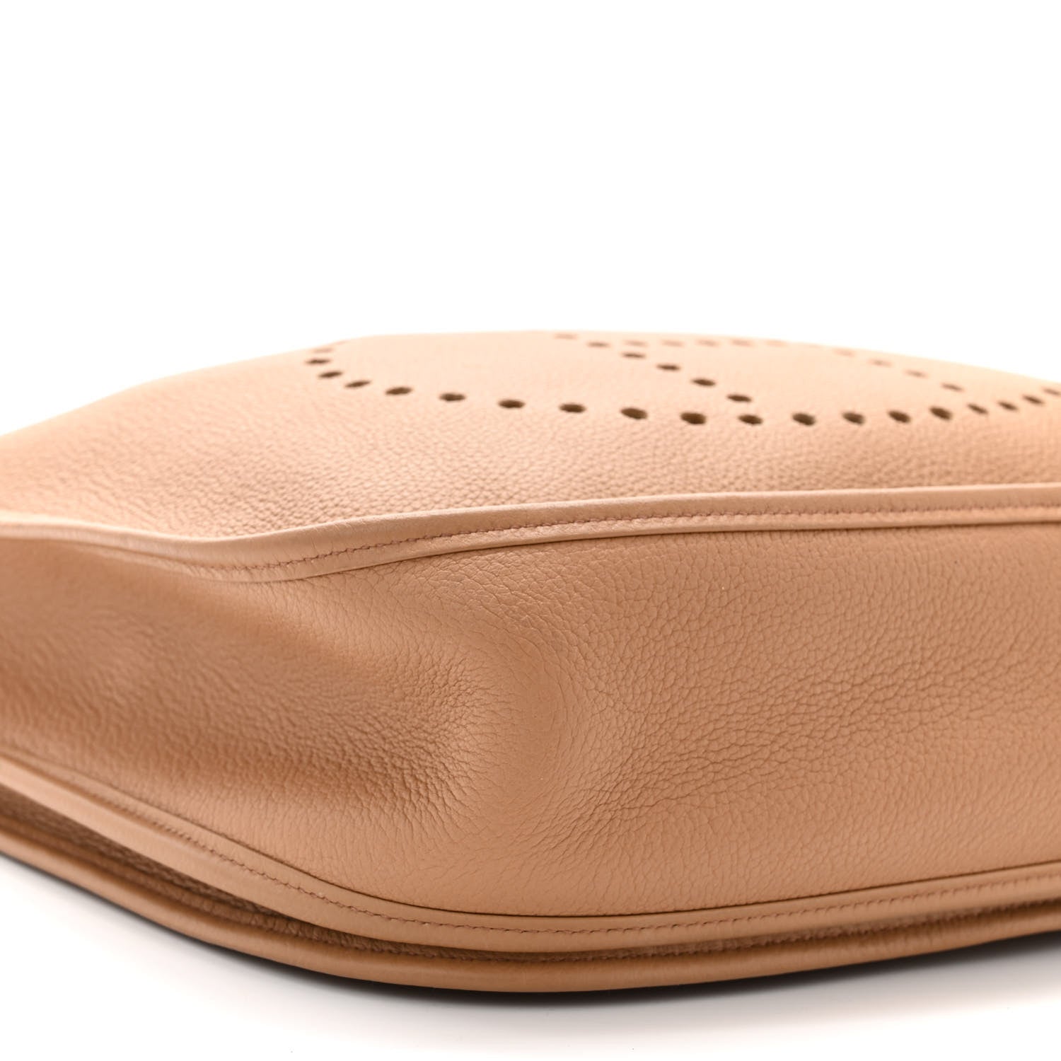 Hermes Taurillon Clemence Evelyne II GM Tabac Camel 9 of 11