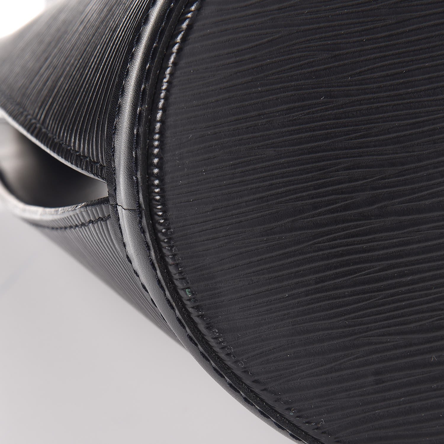 Louis Vuitton Epi Cluny Black 7 of 7