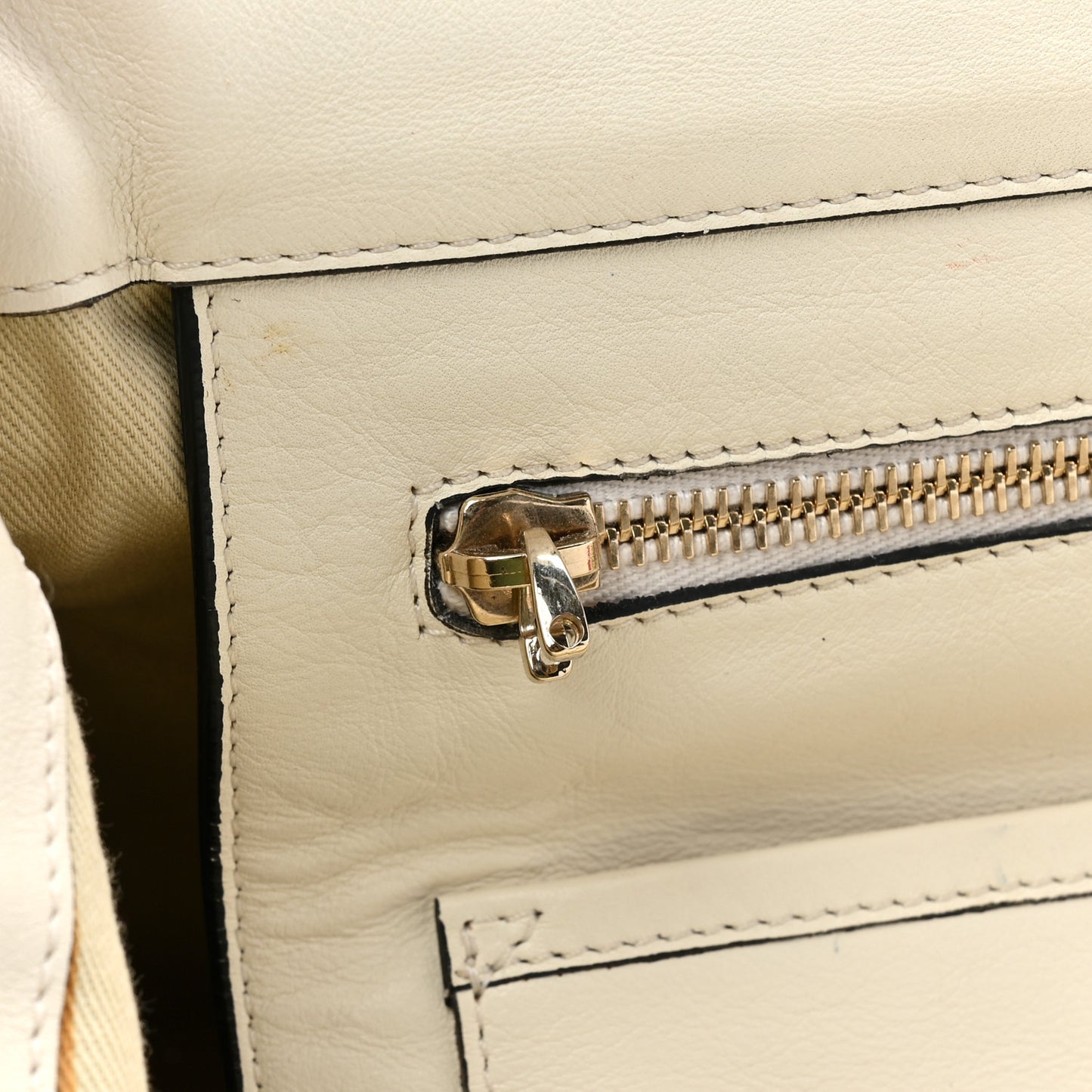 VALENTINO GARAVANI Vitello Medium Rockstud Tote Ivory