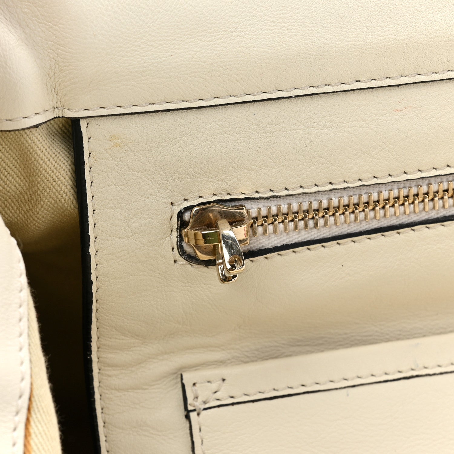 Valentino Garavani VALENTINO GARAVANI Vitello Medium Rockstud Tote Ivory 9 of 14