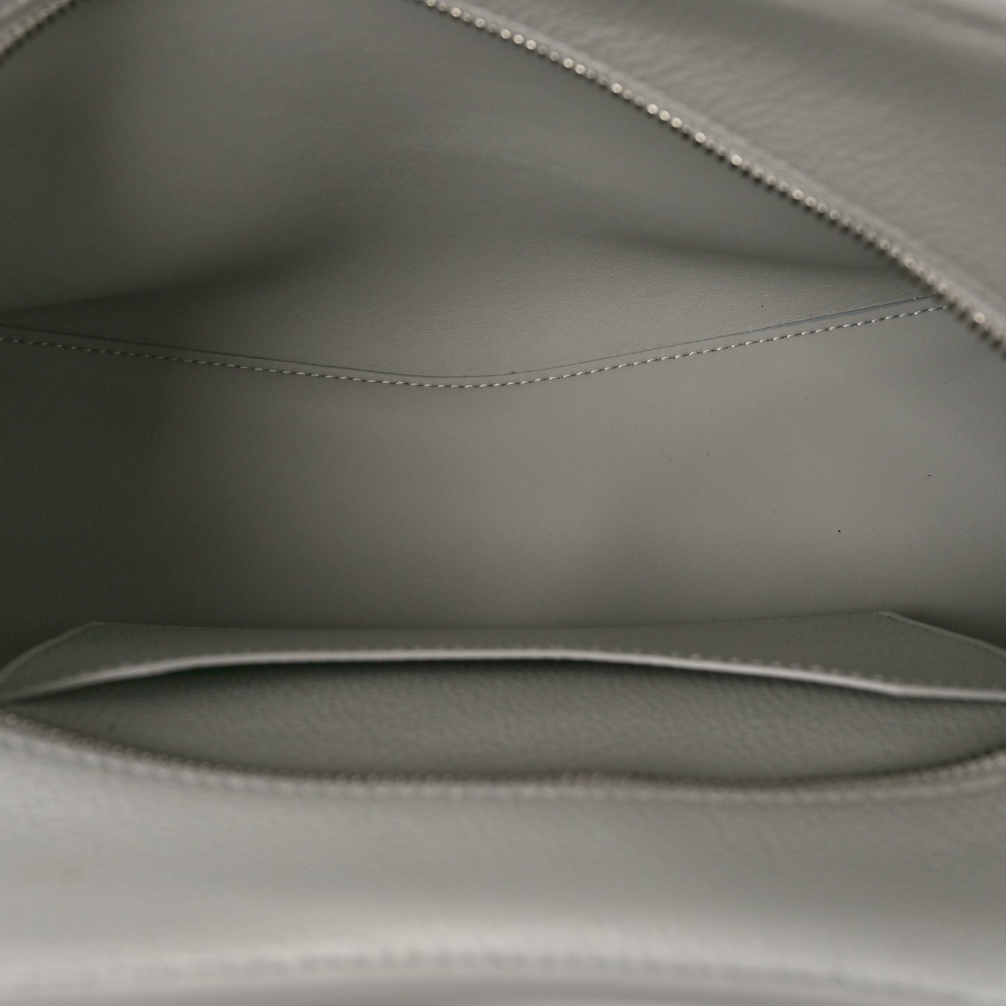 Grained Calfskin Neo Classic Silver Hardware S City Light Grey