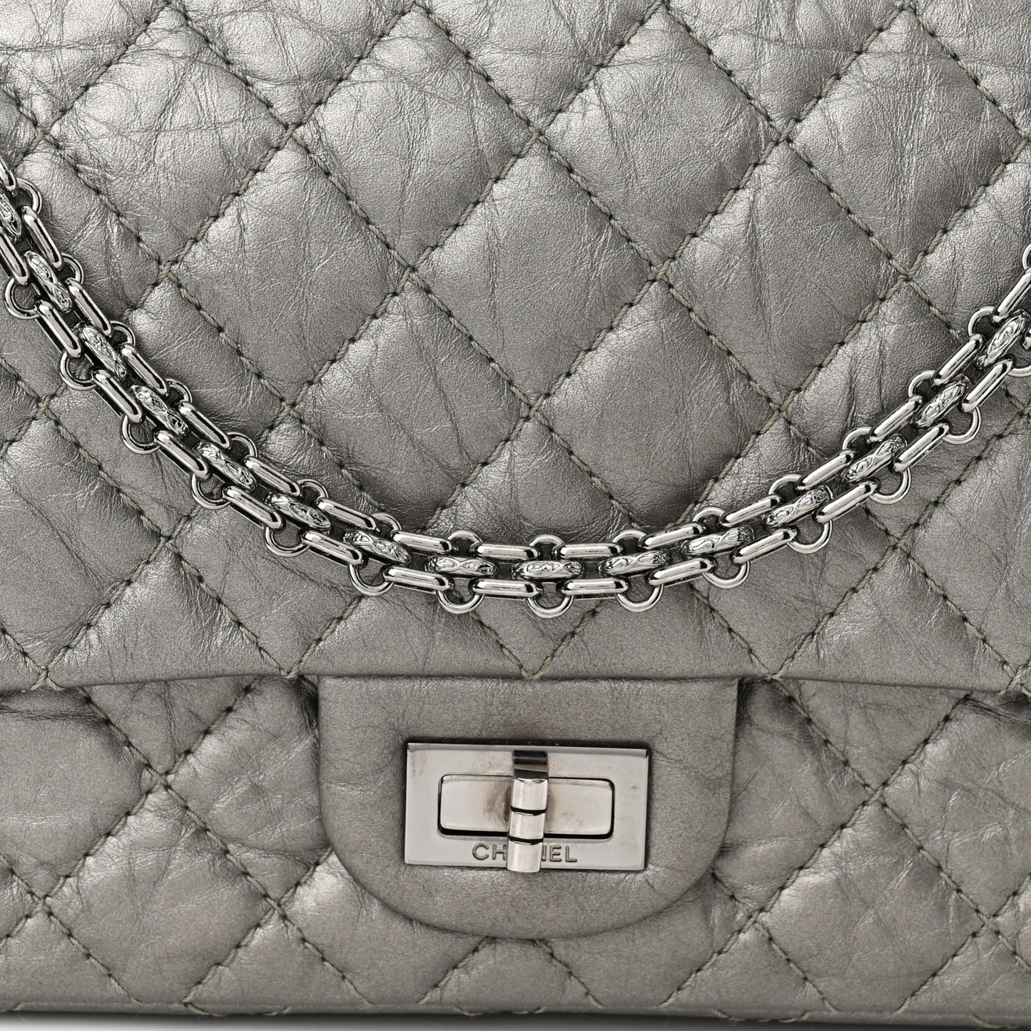 Metallic Aged Calfskin 2.55 Reissue 225 Flap Silver