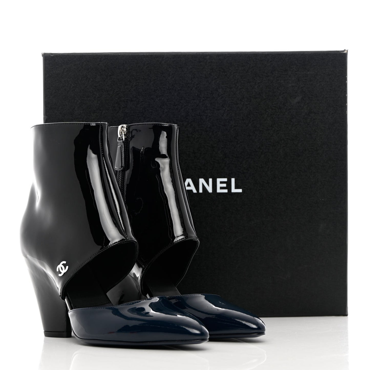 Patent Calfskin Short Ankle Boots 37.5 Black Navy Blue