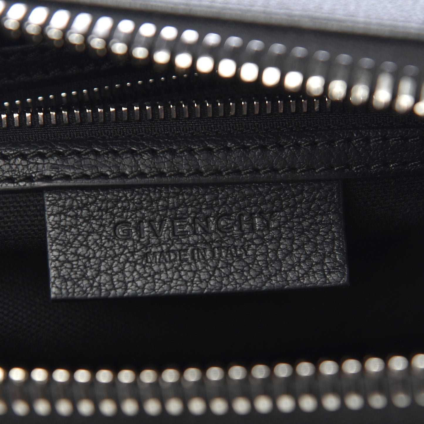 Sugar Goatskin Small Antigona Black