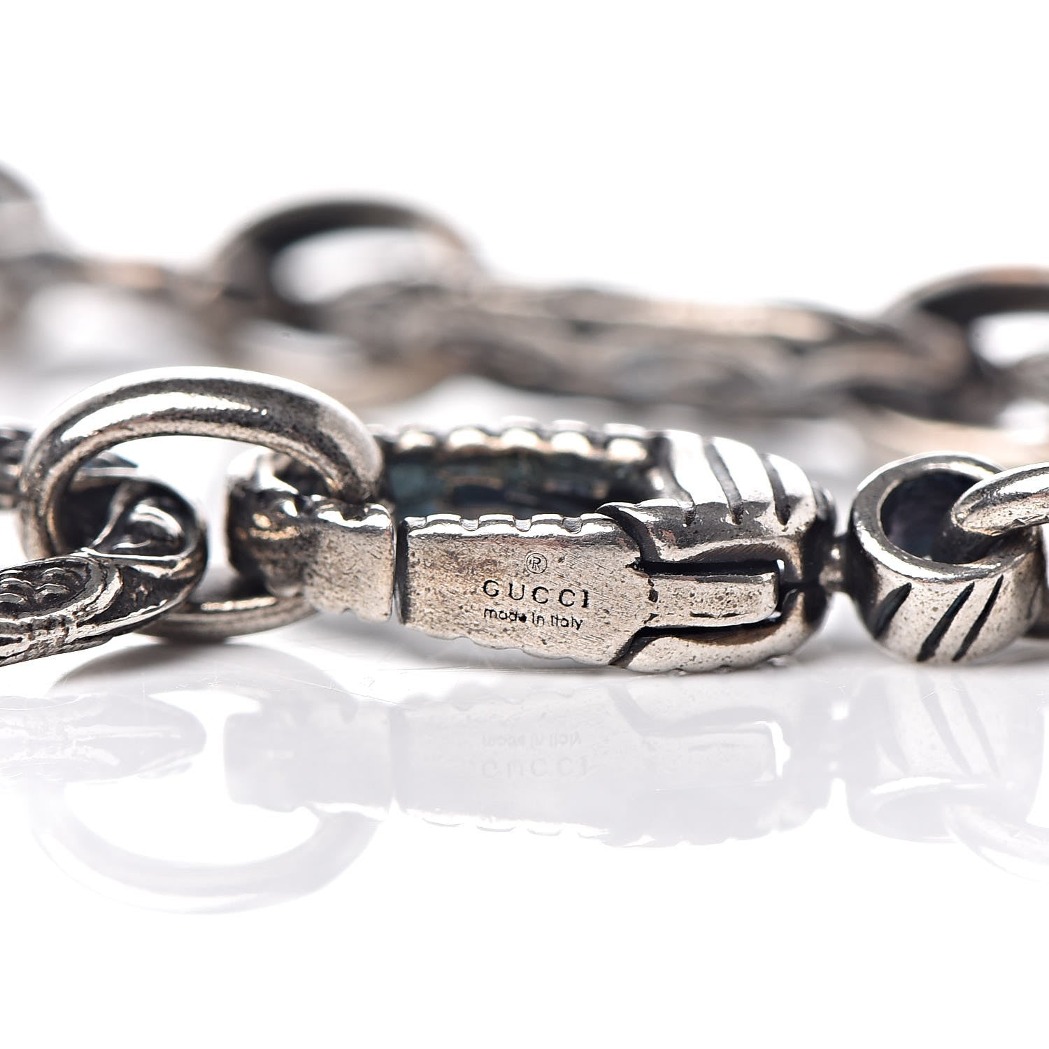 Gucci Sterling Silver Textured Interlocking G Charm Bracelet 4 of 5