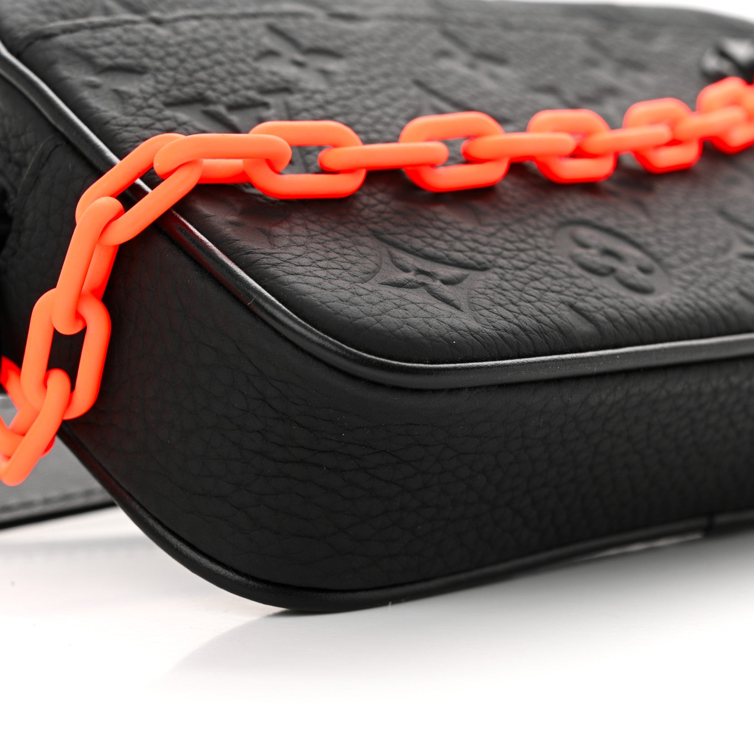 Louis Vuitton Taurillon Monogram Uniformes Solar Ray Soft Pochette Volga Belt Bag Black 9 of 10