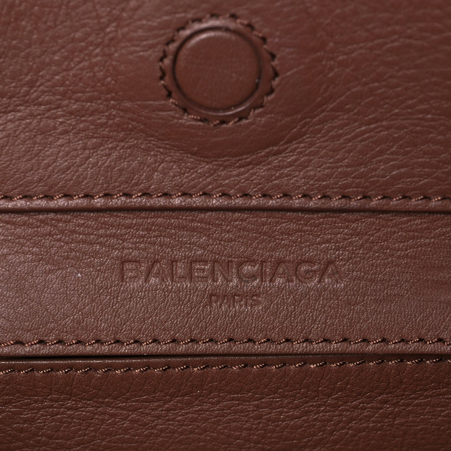 Supple Calfskin Papier Mini A4 Zip Around Tote Marron Tabacco