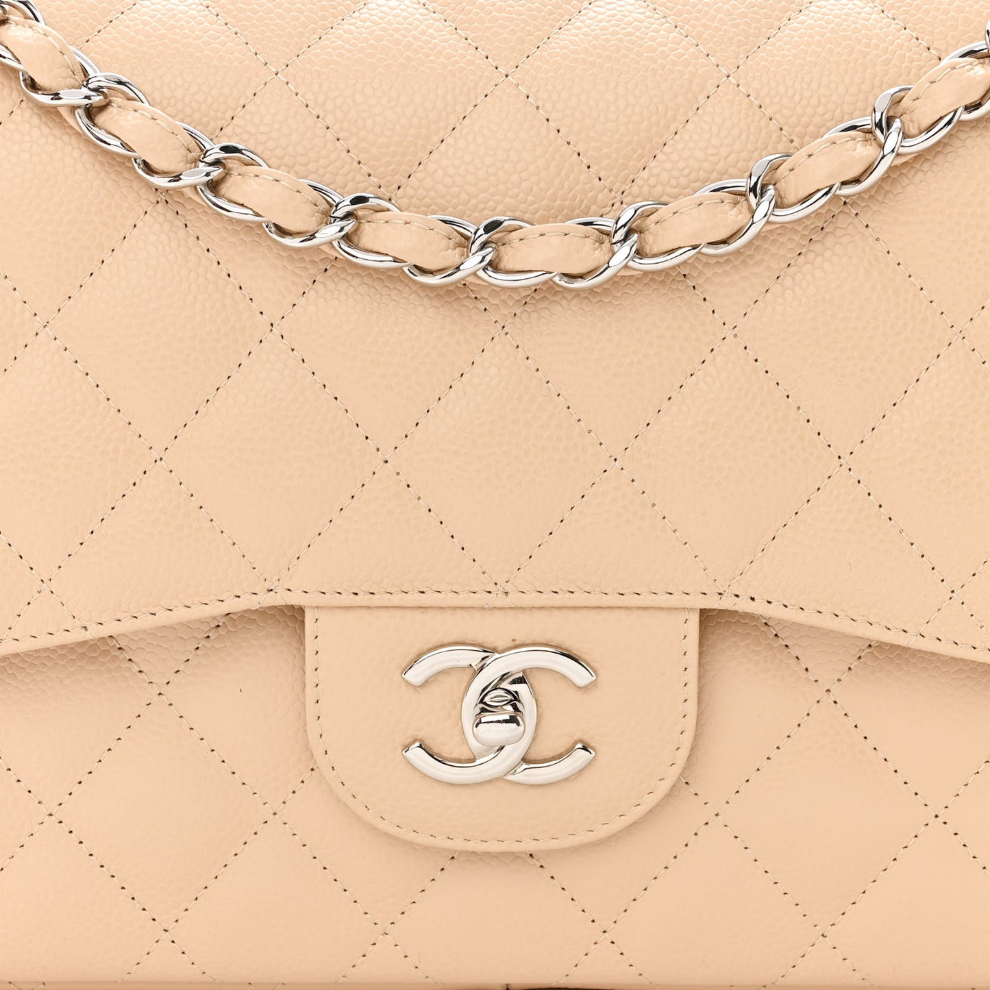 Caviar Quilted Jumbo Double Flap Beige Clair