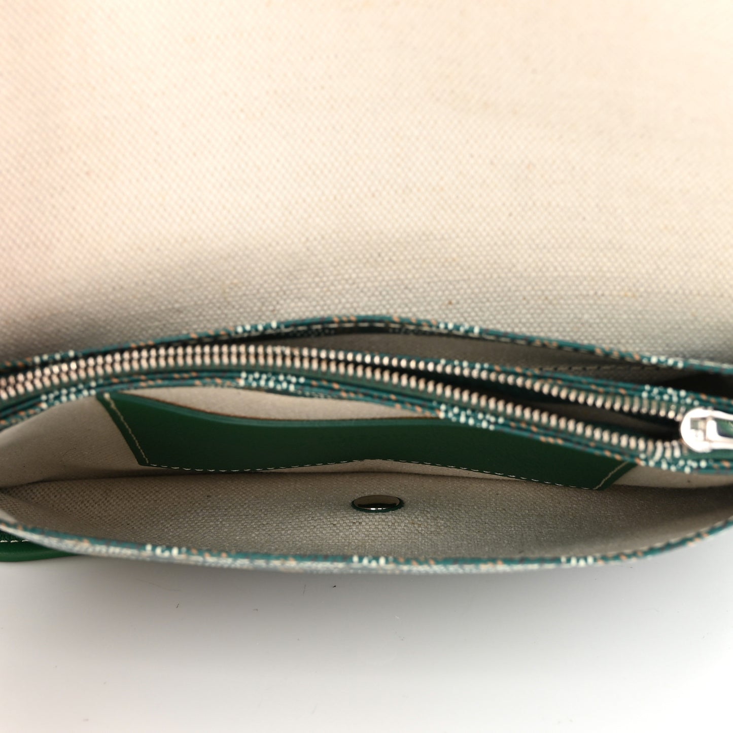 Goyardine Plumet Wallet Clutch Green