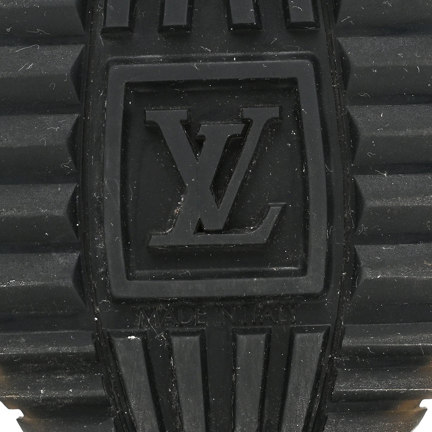 Suede Monogram Run Away Sneakers 38 Black