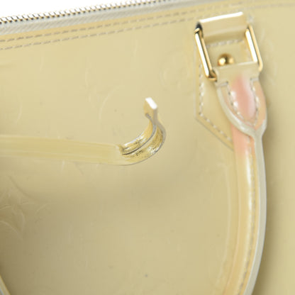 Louis Vuitton Vernis Alma MM Blanc Corail 15 of 24
