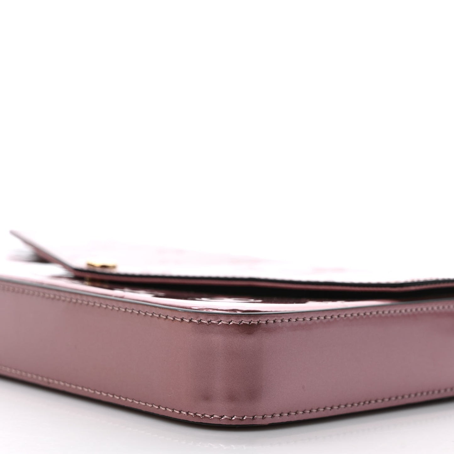 Vernis Pochette Felicie Chain Wallet Metallic Pale Pink