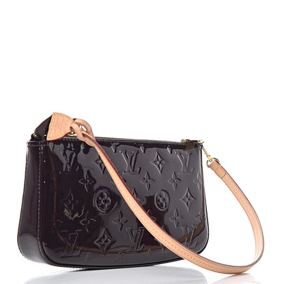 Louis Vuitton Vernis Pochette Accessories NM Amarante 3 of 10