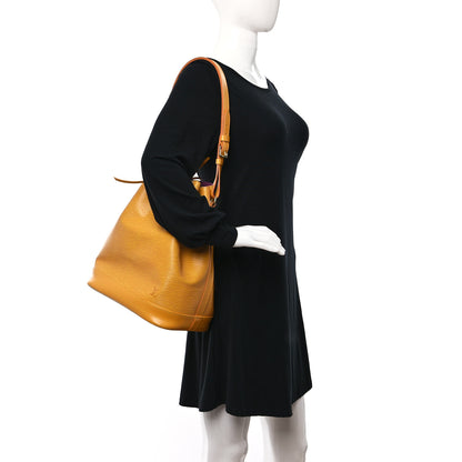 Louis Vuitton Epi Noe Tassil 2 of 13