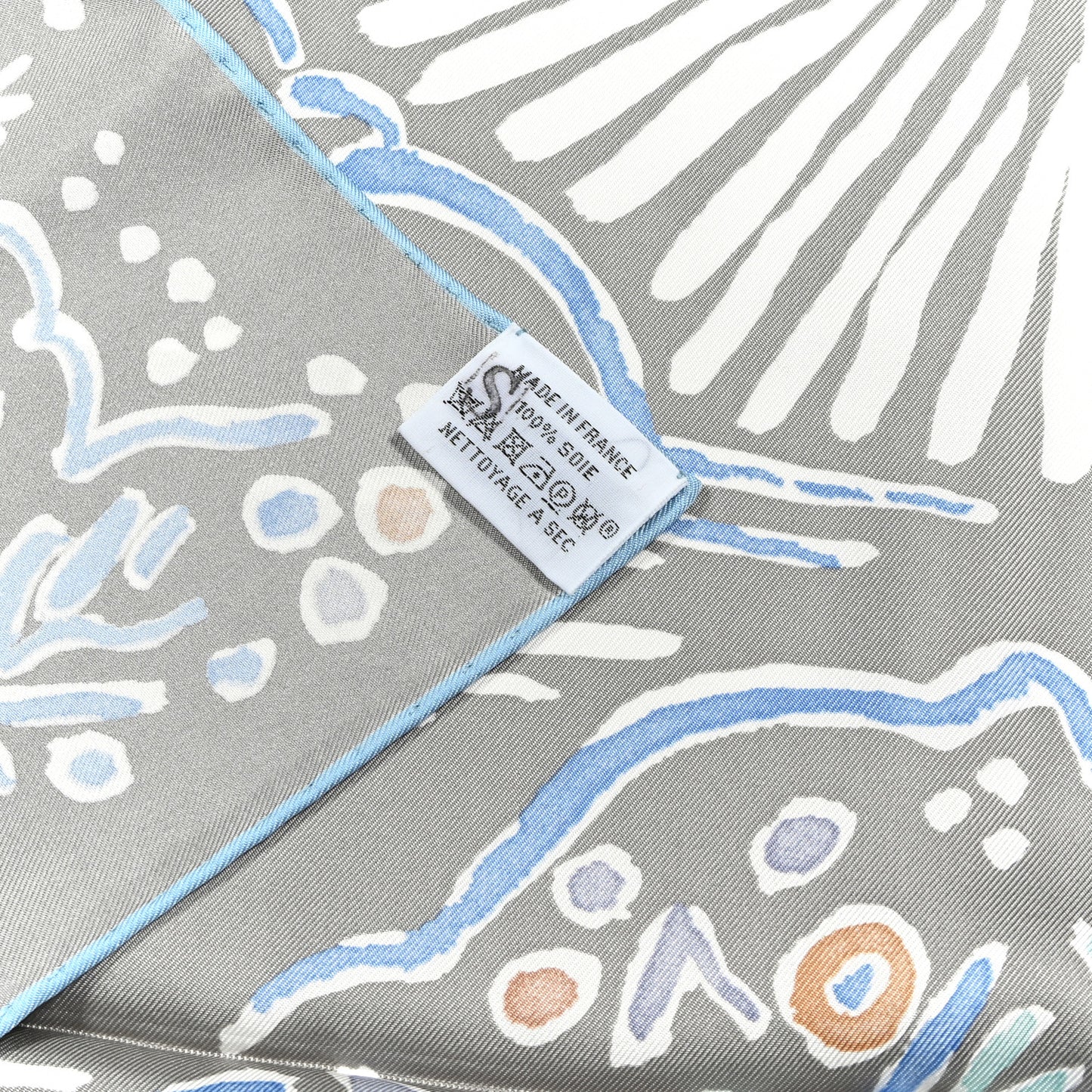 Silk Isola Di Primavera Scarf 90 Gris Clair Bleu Paradis