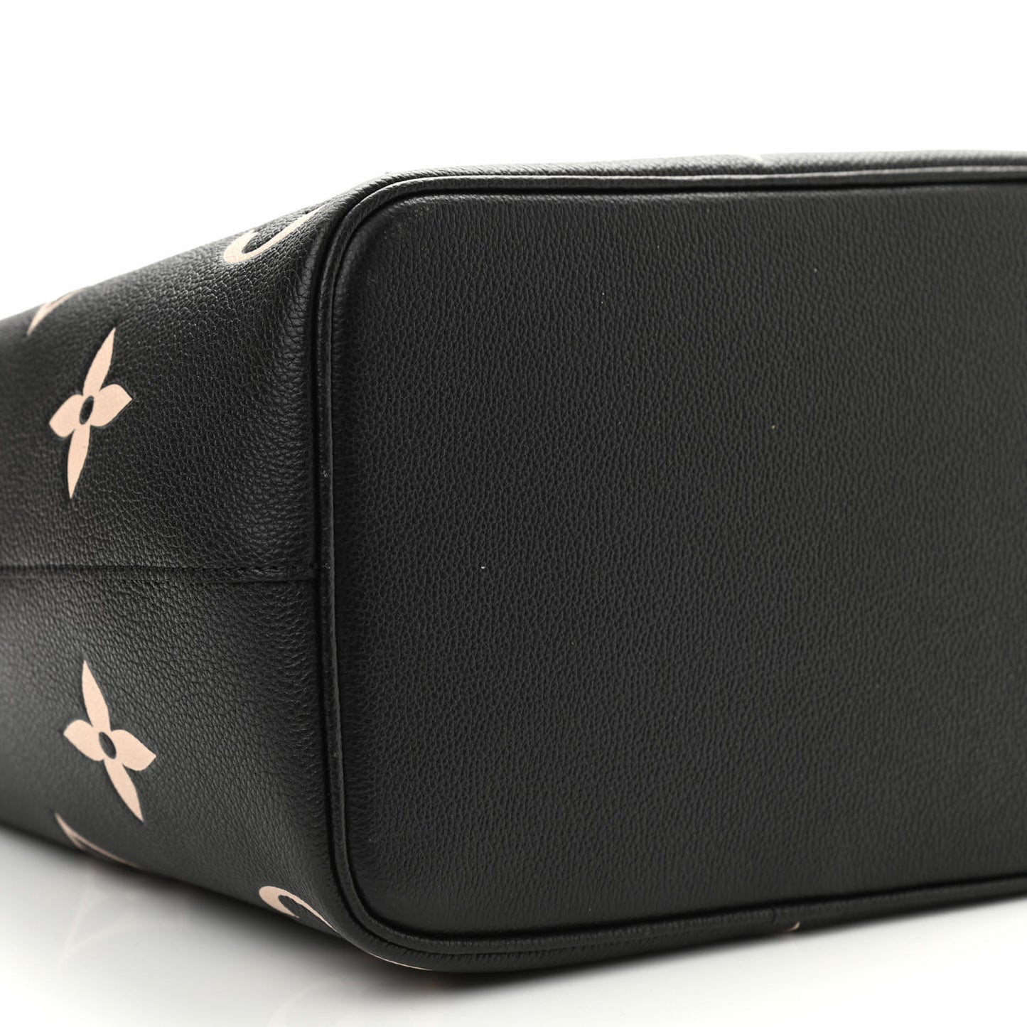 Empreinte Monogram Giant Neonoe MM Black Beige