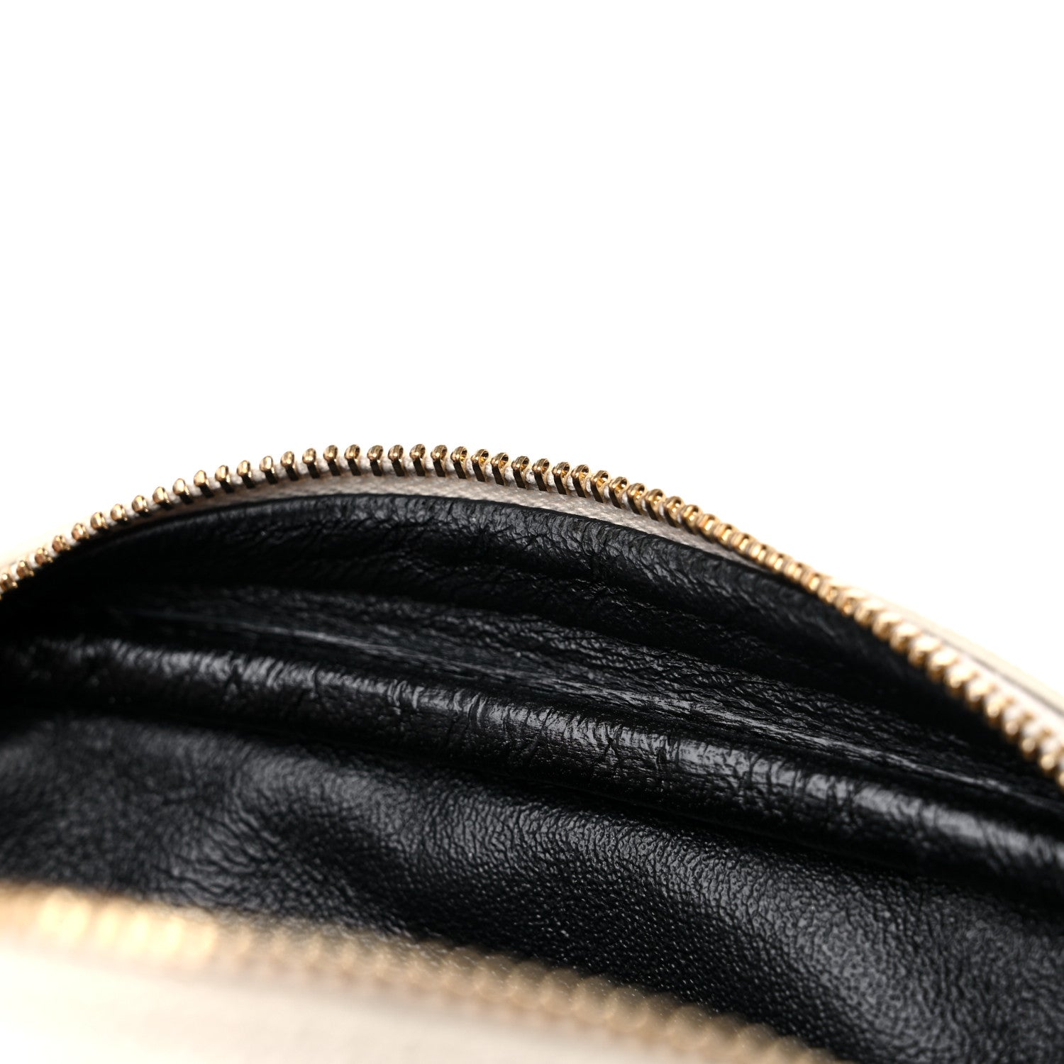 Saint Laurent Grain De Poudre Matelasse Monogram Mini Lou Camera Bag Blanc Vintage 14 of 15
