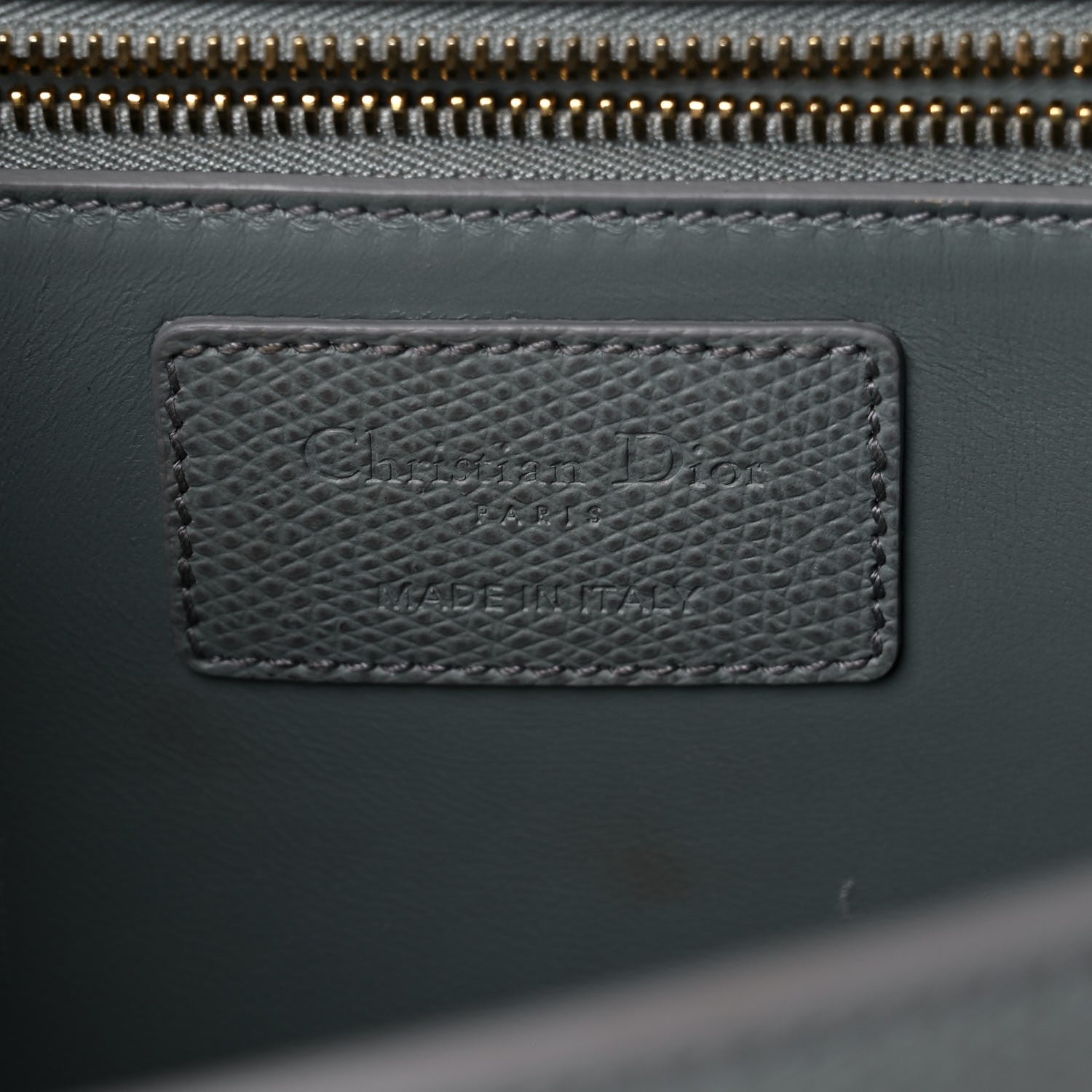 Christian Dior Ultra Matte Grained Calfskin 30 Montaigne Flap Bag Grey 6 of 31