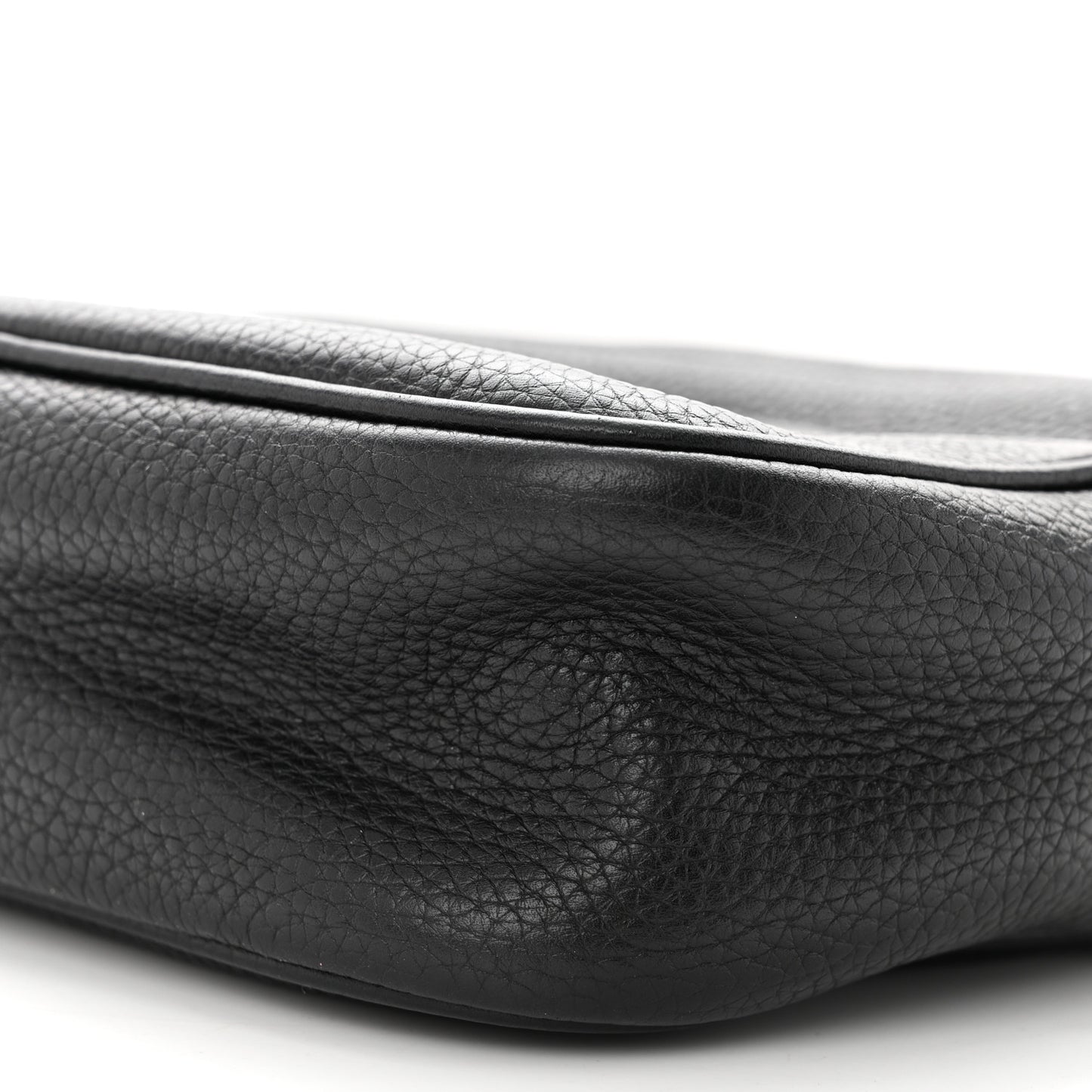 Pebbled Calfskin Small Soho Disco Bag Black