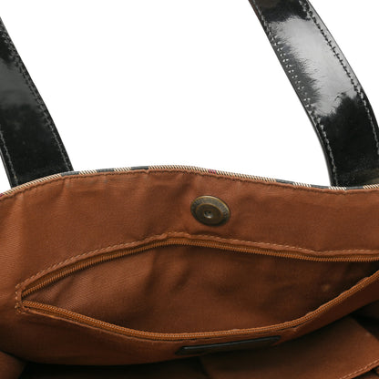 Burberry House Check Tote Black 17 of 18