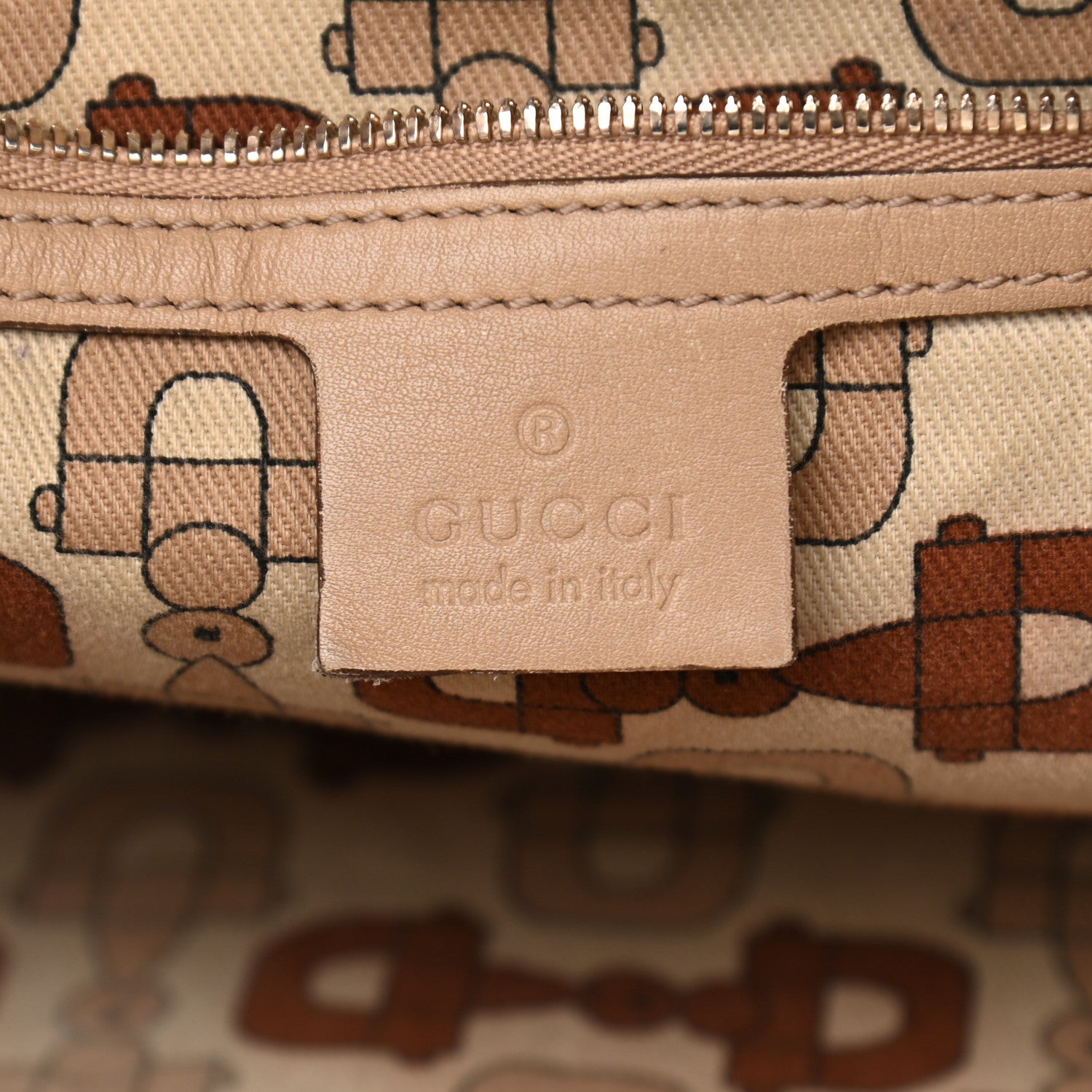 Gucci Guccissima Studded Pelham Shoulder Bag Beige 5 of 17