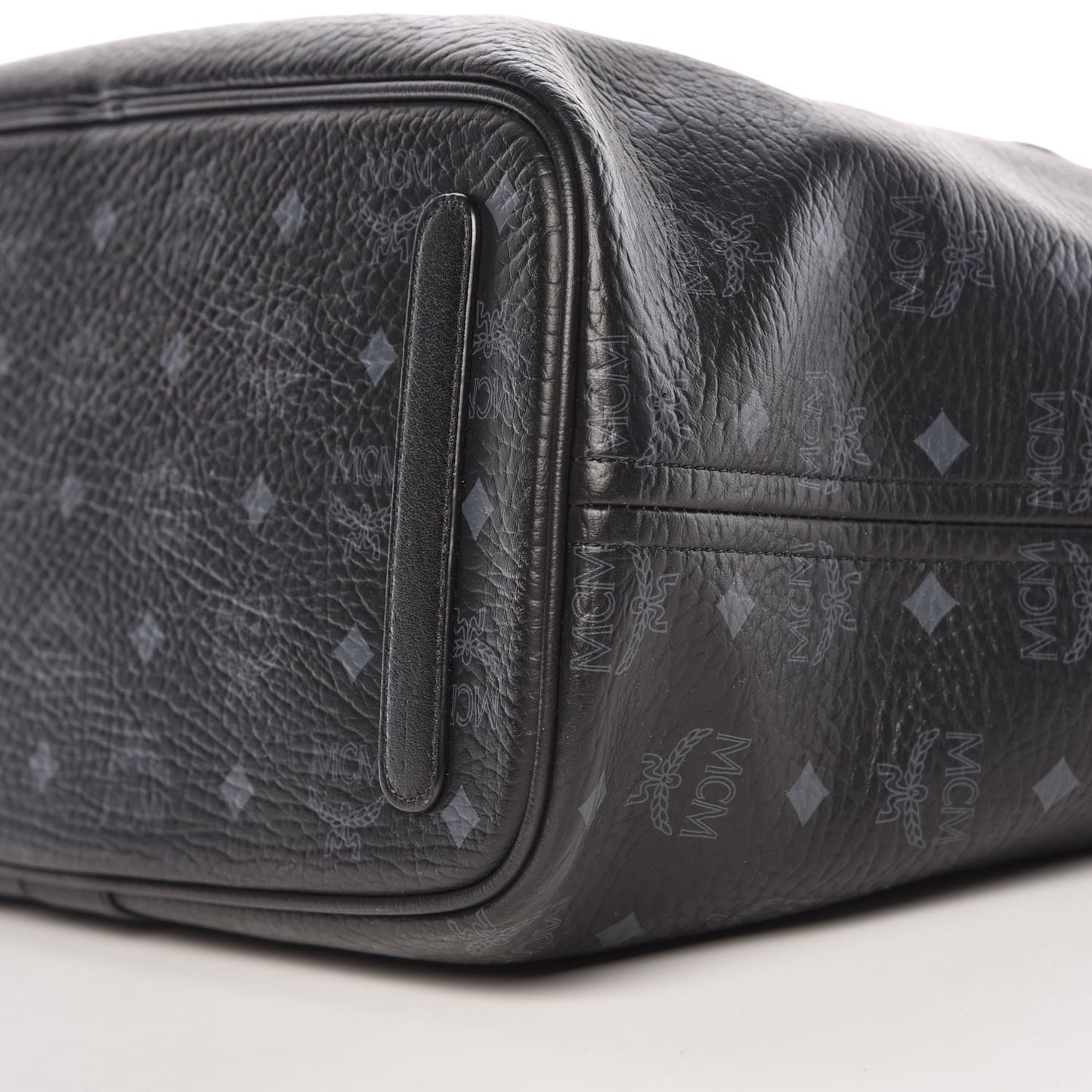 Visetos Medium Liz Reversible Shopper Tote Black