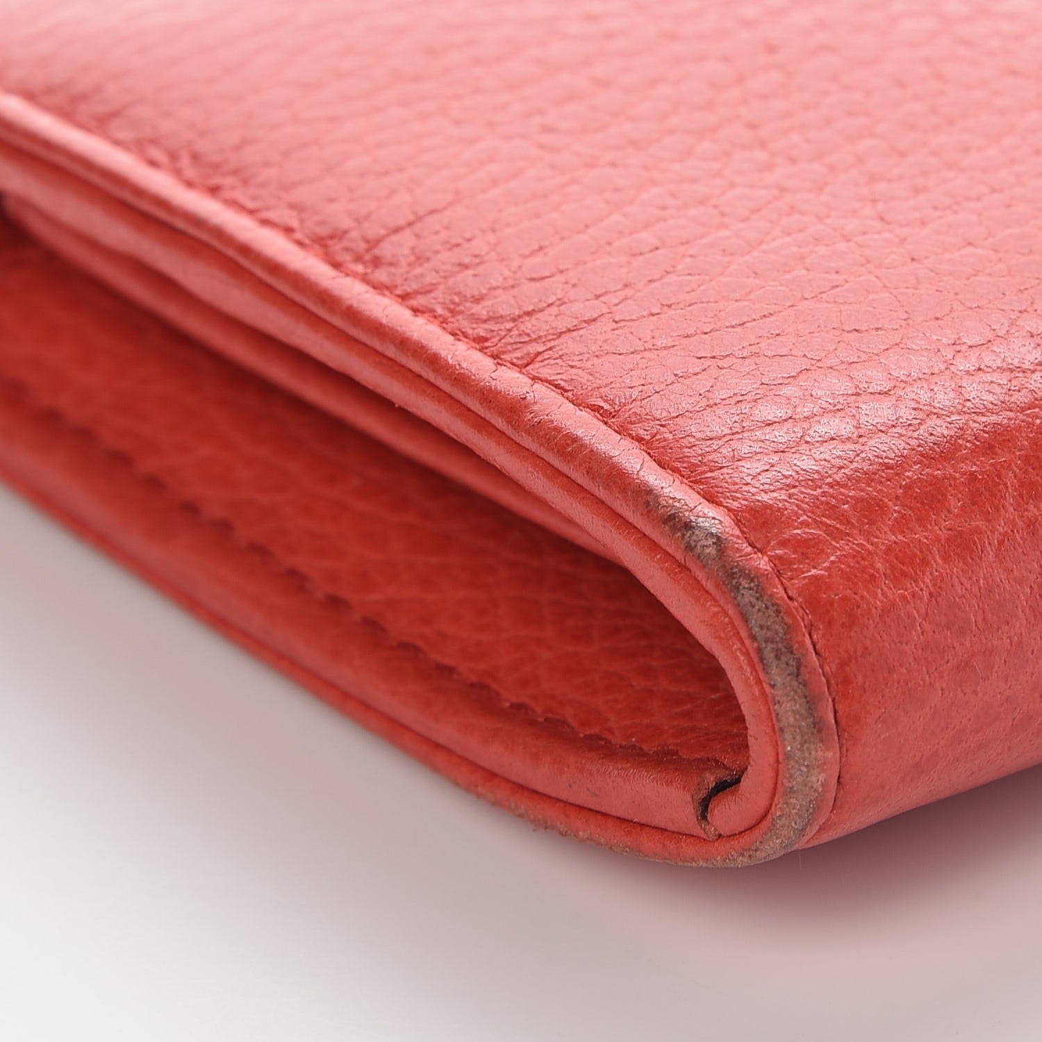 Gucci Pebbled Calfskin Donna Long Wallet Red 25 of 28