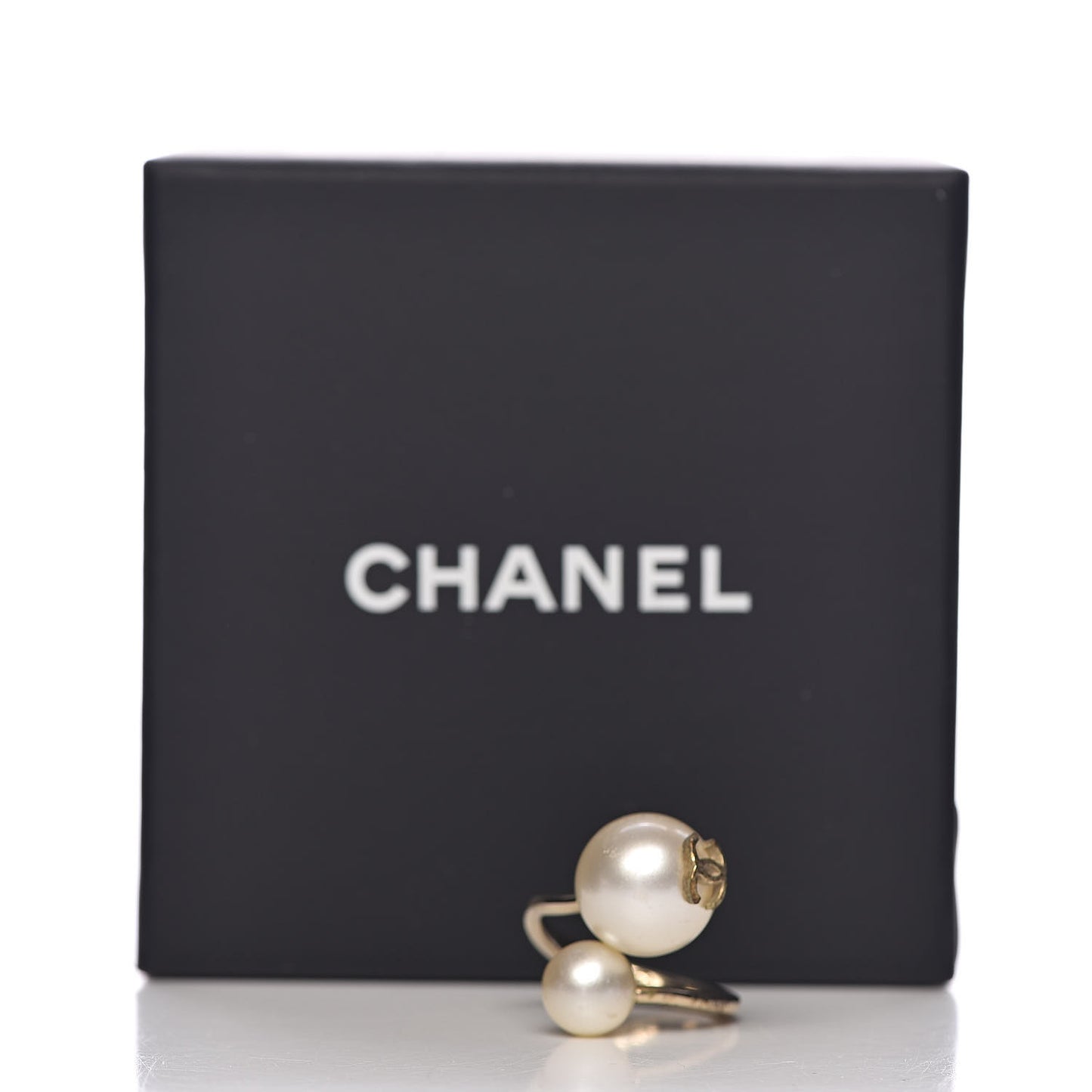 Pearl CC Ring 6 Gold Pearly White