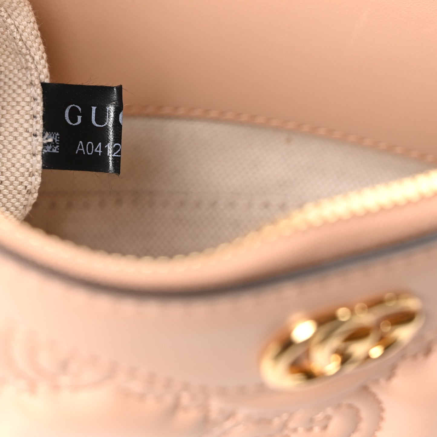 Calfskin GG Matelasse Chain Handbag Porcelain Rose