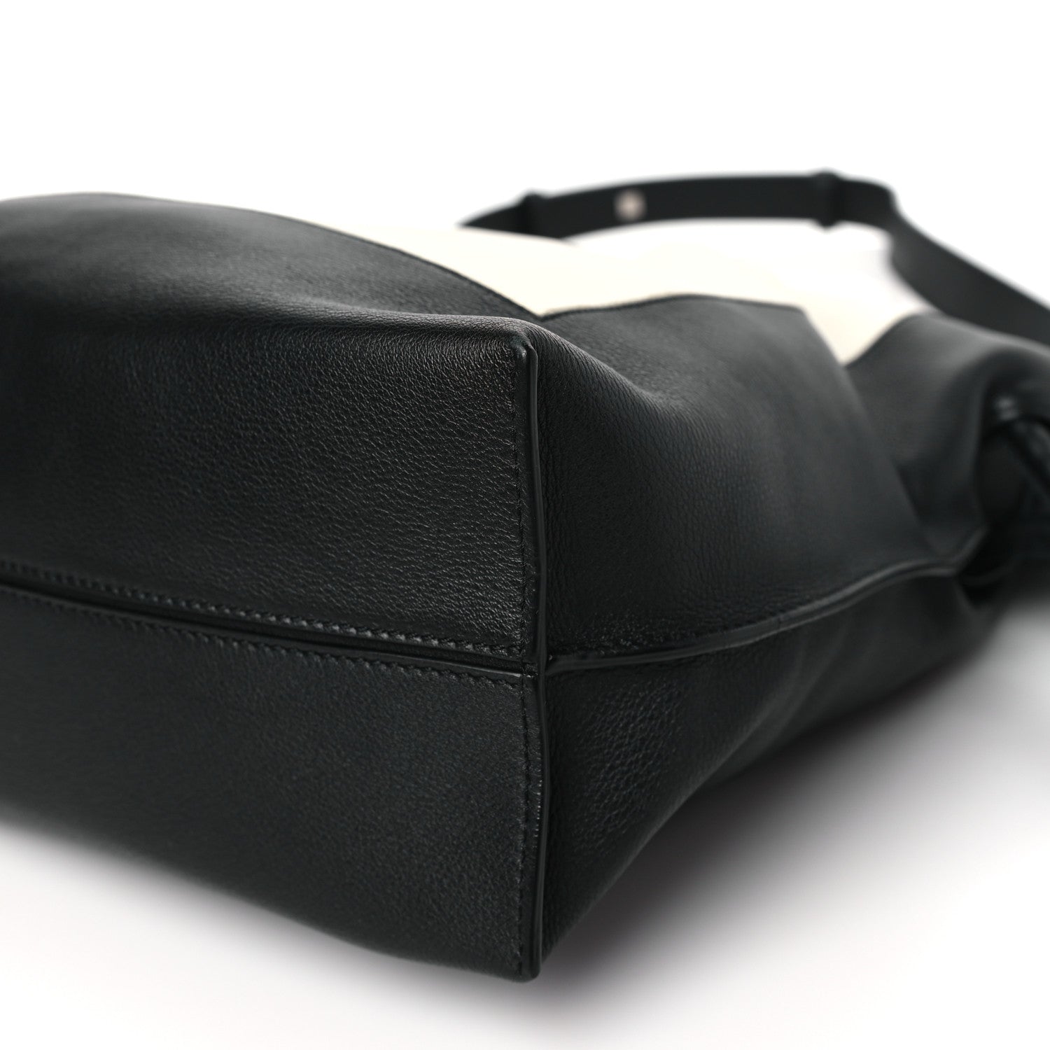 Loewe Calfskin Flamenco Knot Bag Black White 8 of 9