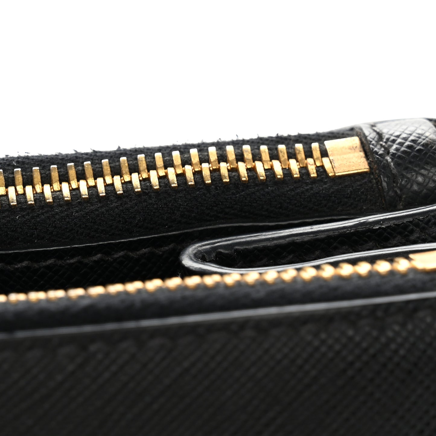 Saffiano Lux Medium Galleria Double Zip Tote Black