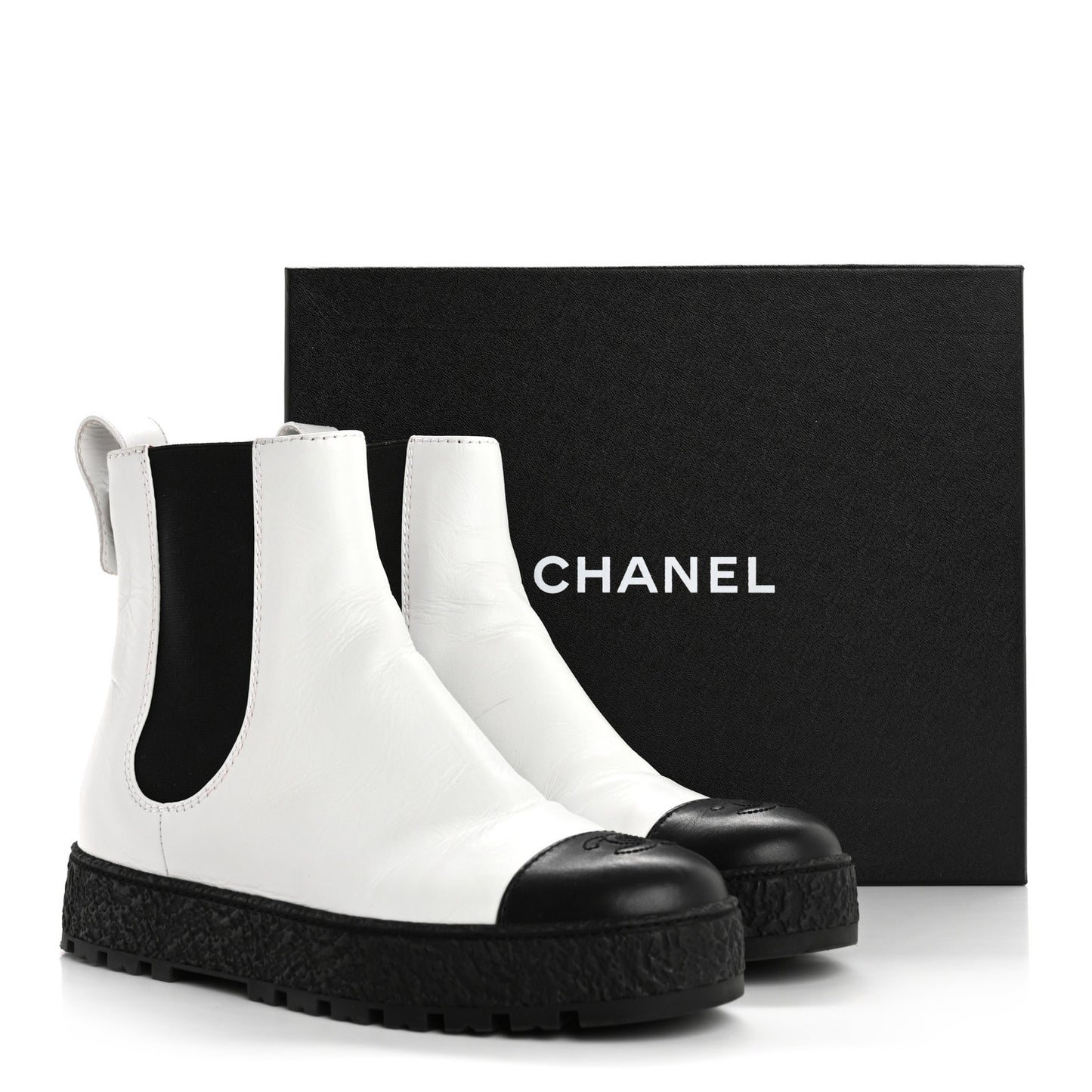 Calfskin Cap Toe CC Ankle Boots 39 White Black